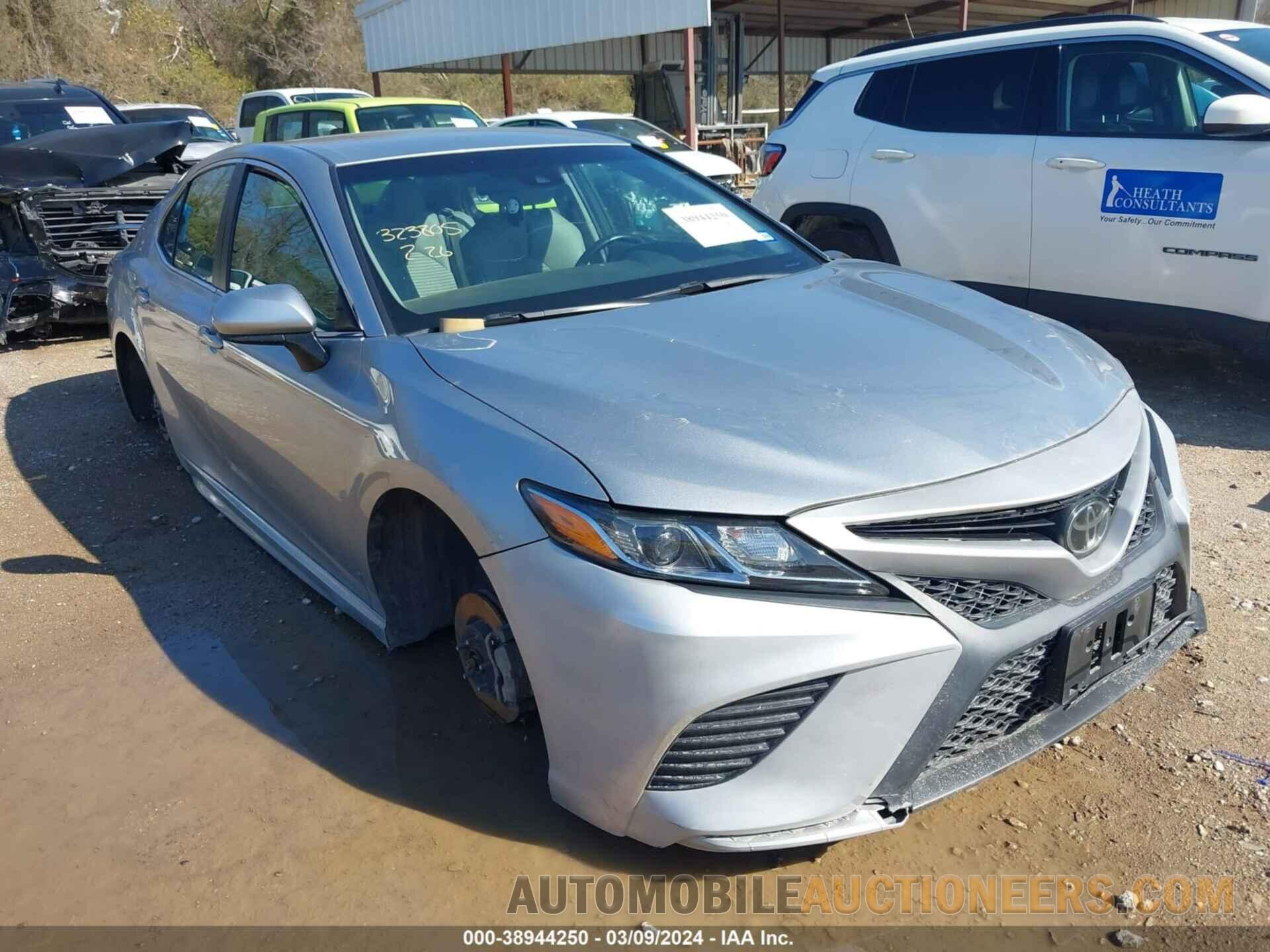 4T1B11HK3JU596342 TOYOTA CAMRY 2018