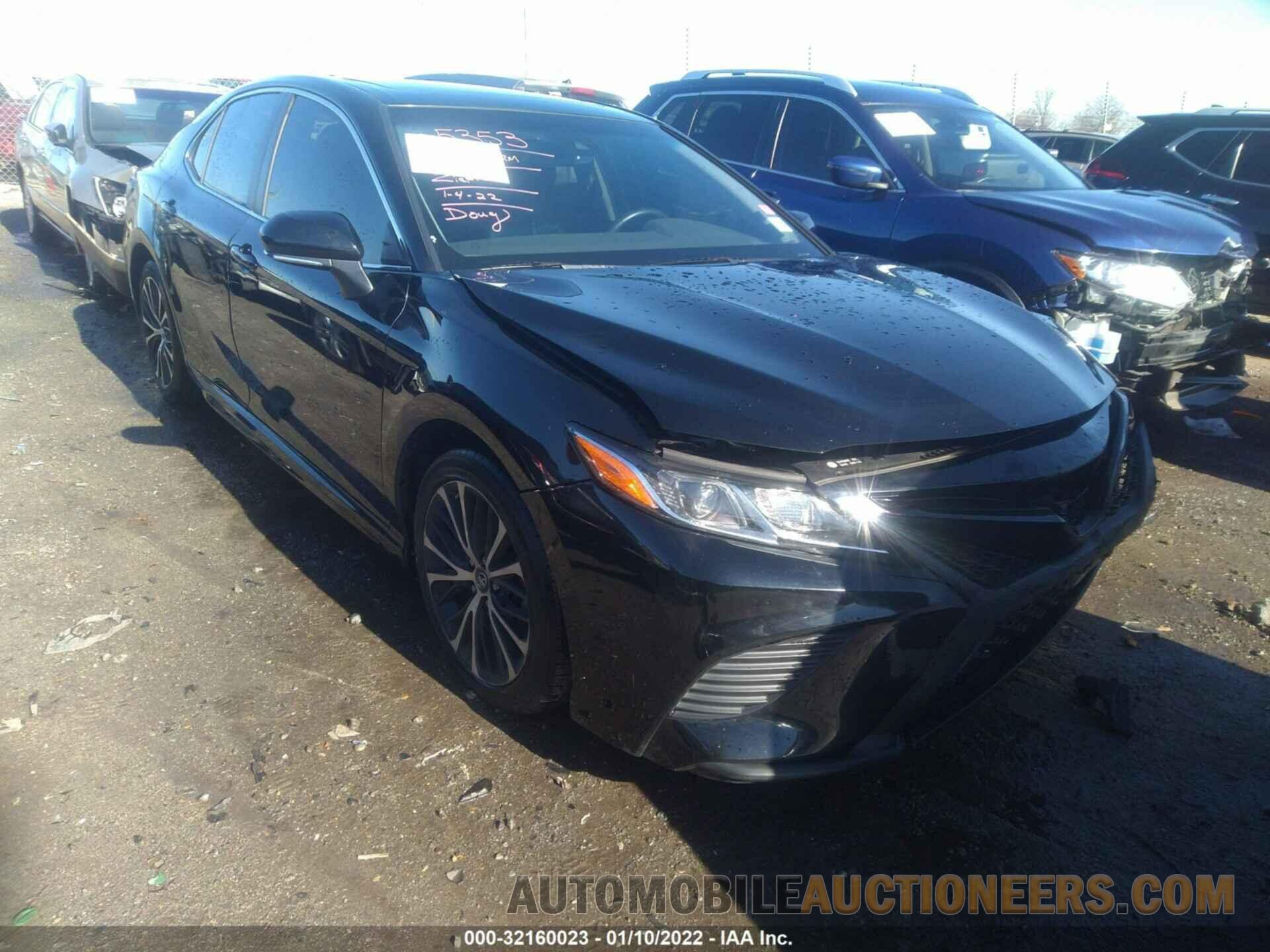 4T1B11HK3JU596910 TOYOTA CAMRY 2018