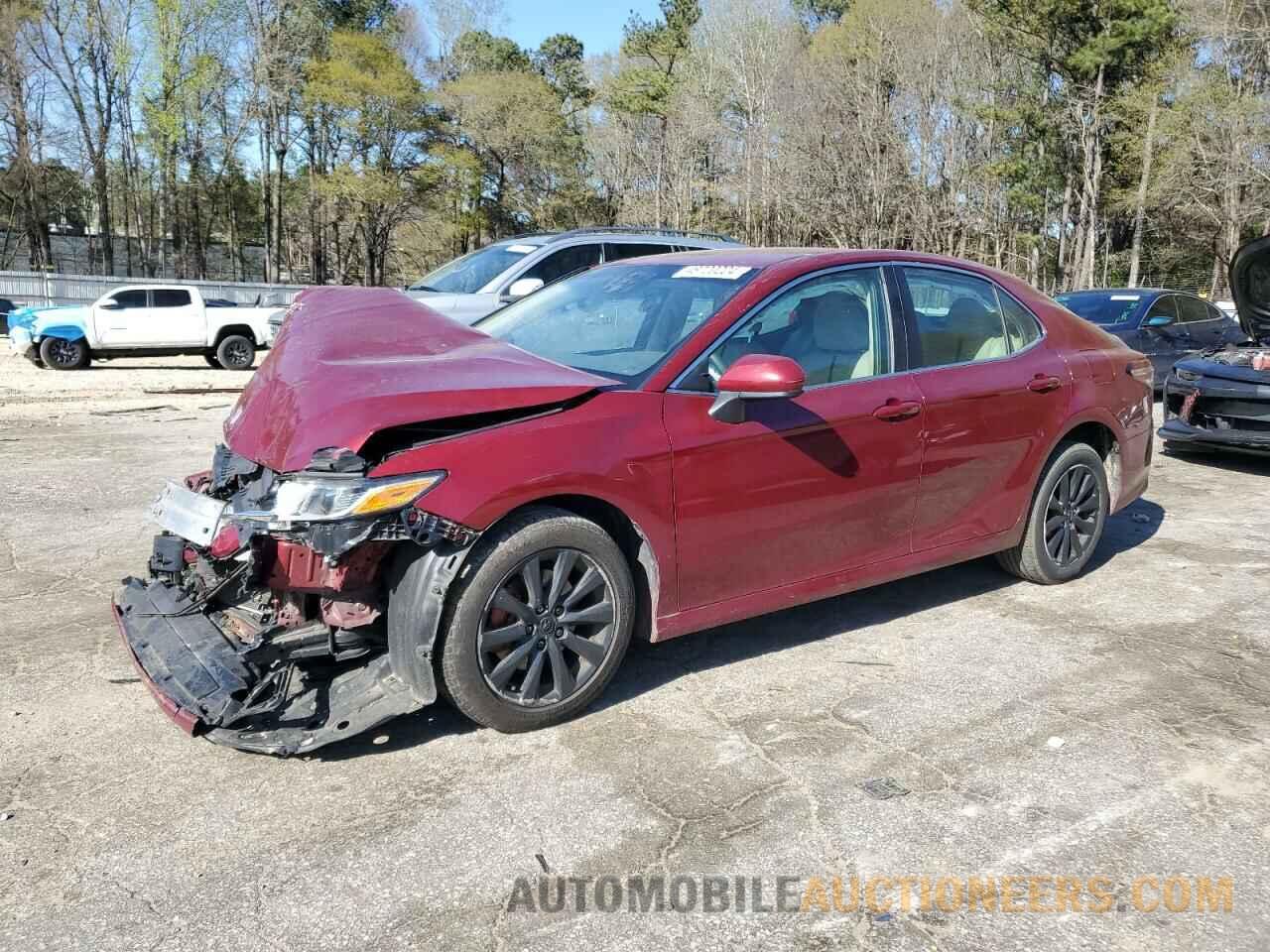 4T1B11HK3JU596969 TOYOTA CAMRY 2018