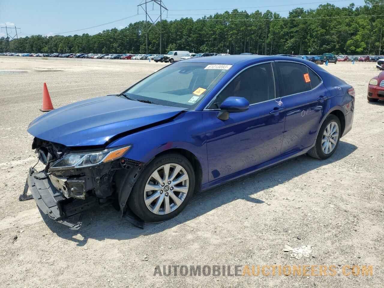 4T1B11HK3JU600146 TOYOTA CAMRY 2018