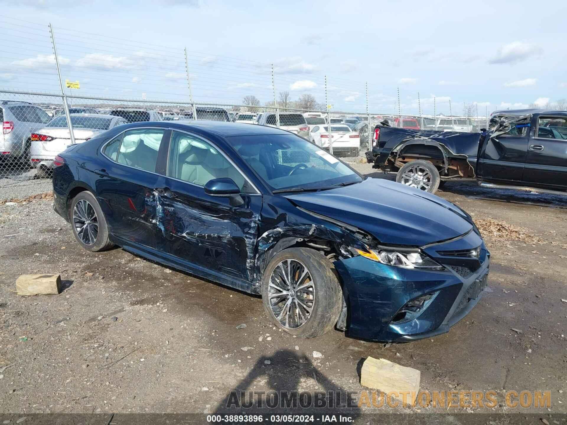 4T1B11HK3JU602883 TOYOTA CAMRY 2018