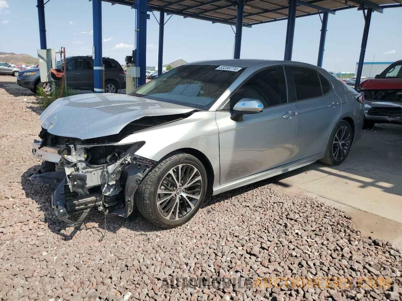 4T1B11HK3JU603368 TOYOTA CAMRY 2018