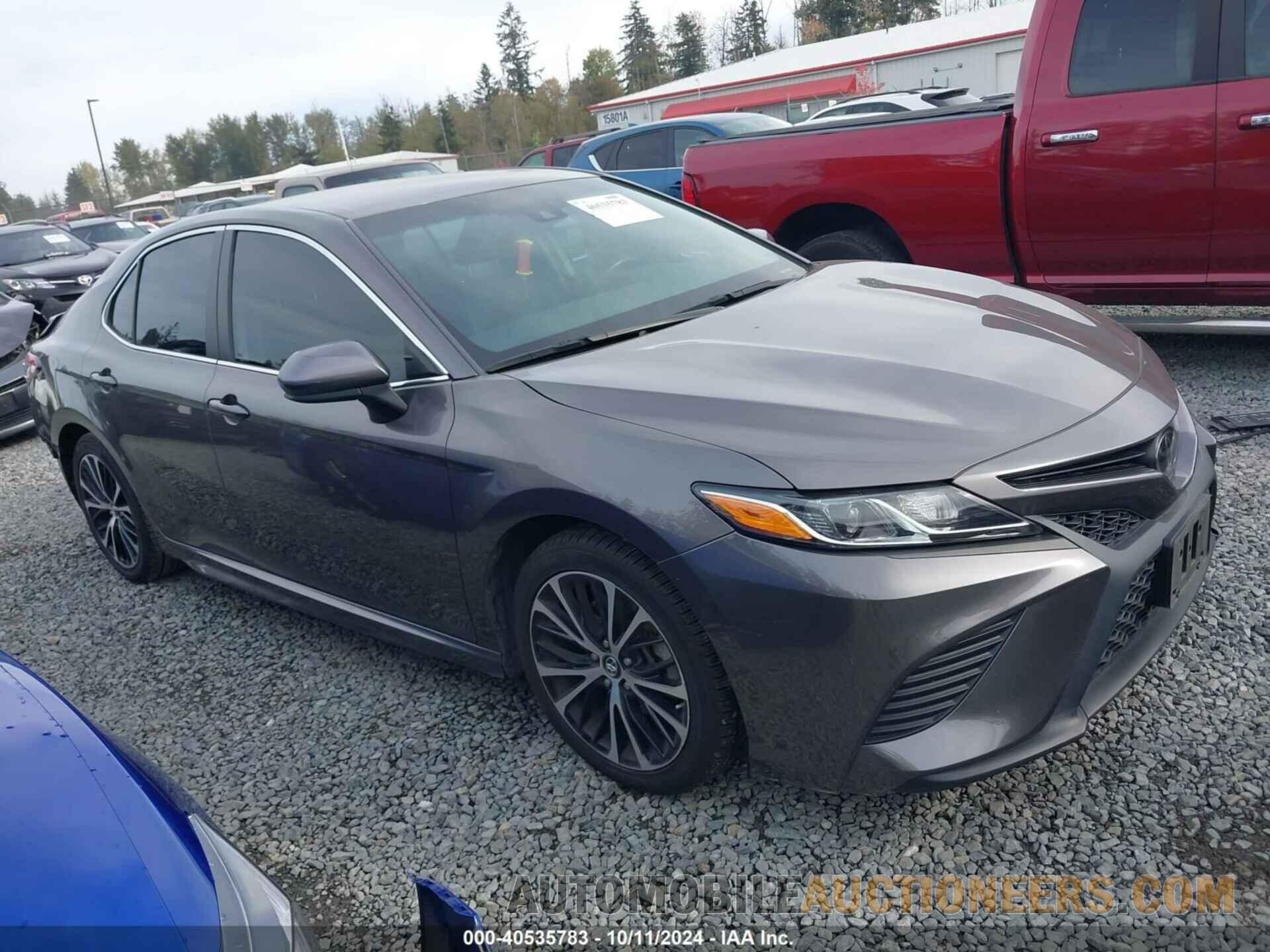 4T1B11HK3JU610515 TOYOTA CAMRY 2018