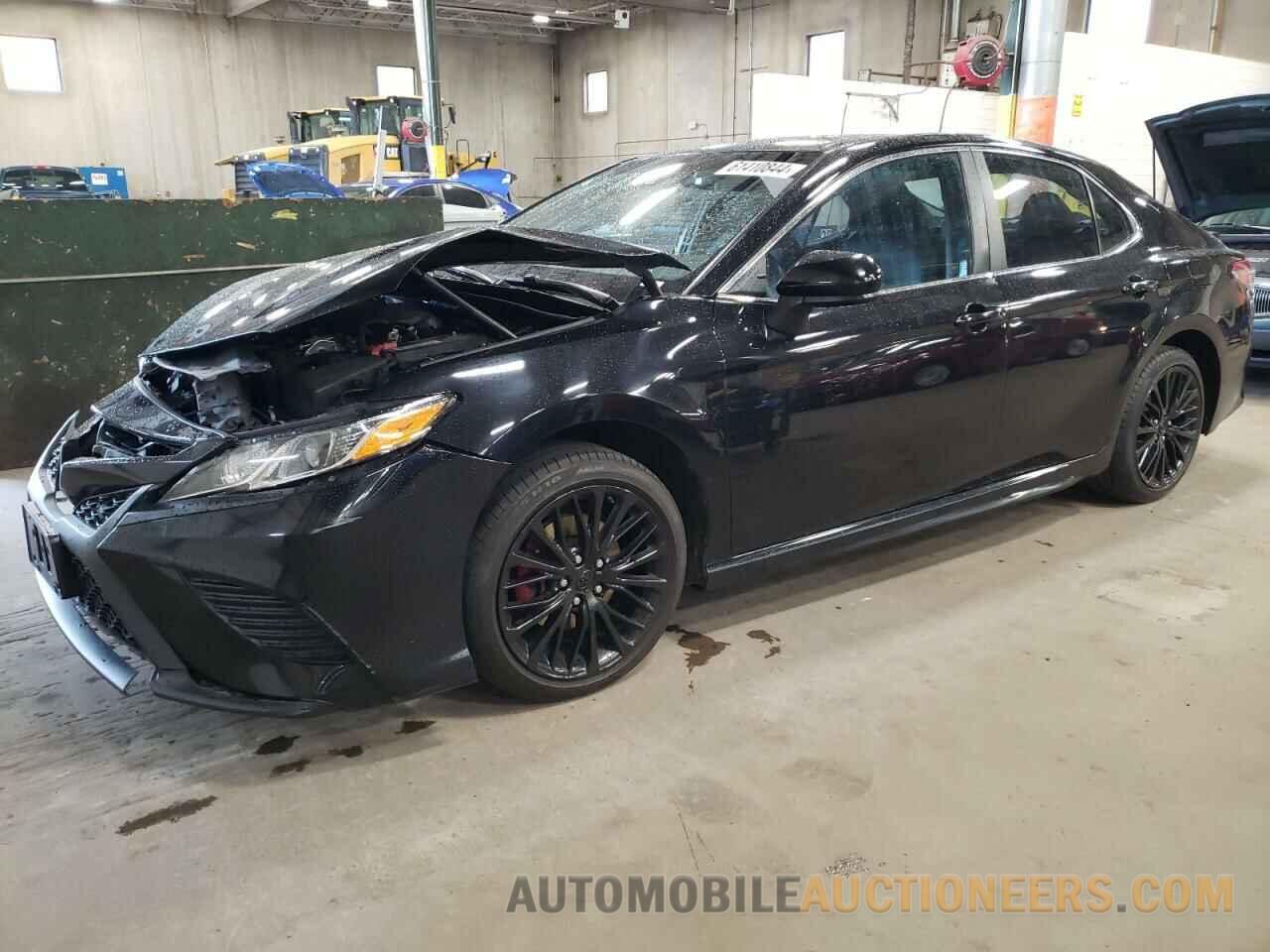 4T1B11HK3JU611907 TOYOTA CAMRY 2018