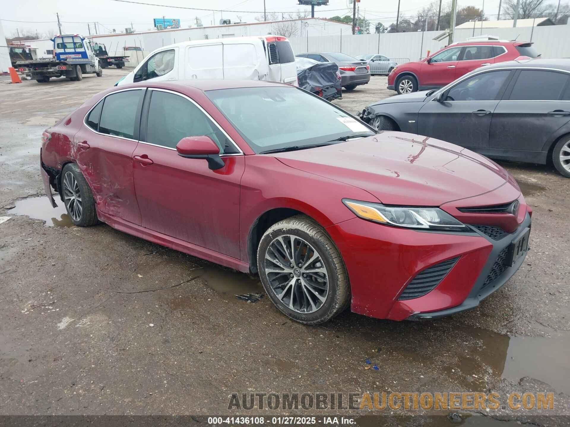 4T1B11HK3JU615441 TOYOTA CAMRY 2018