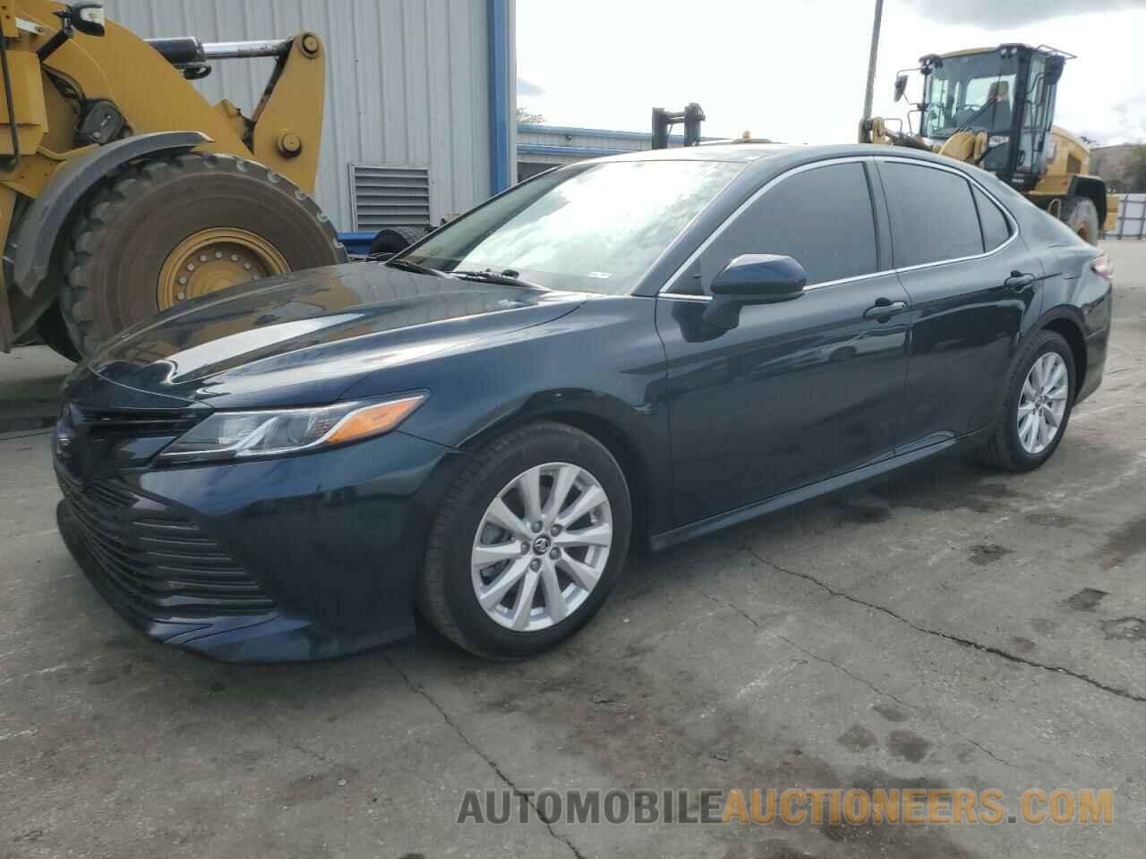 4T1B11HK3JU625970 TOYOTA CAMRY 2018