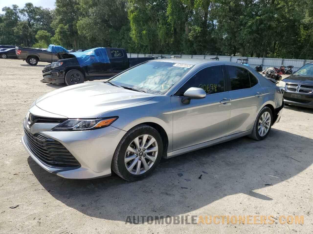 4T1B11HK3JU628352 TOYOTA CAMRY 2018