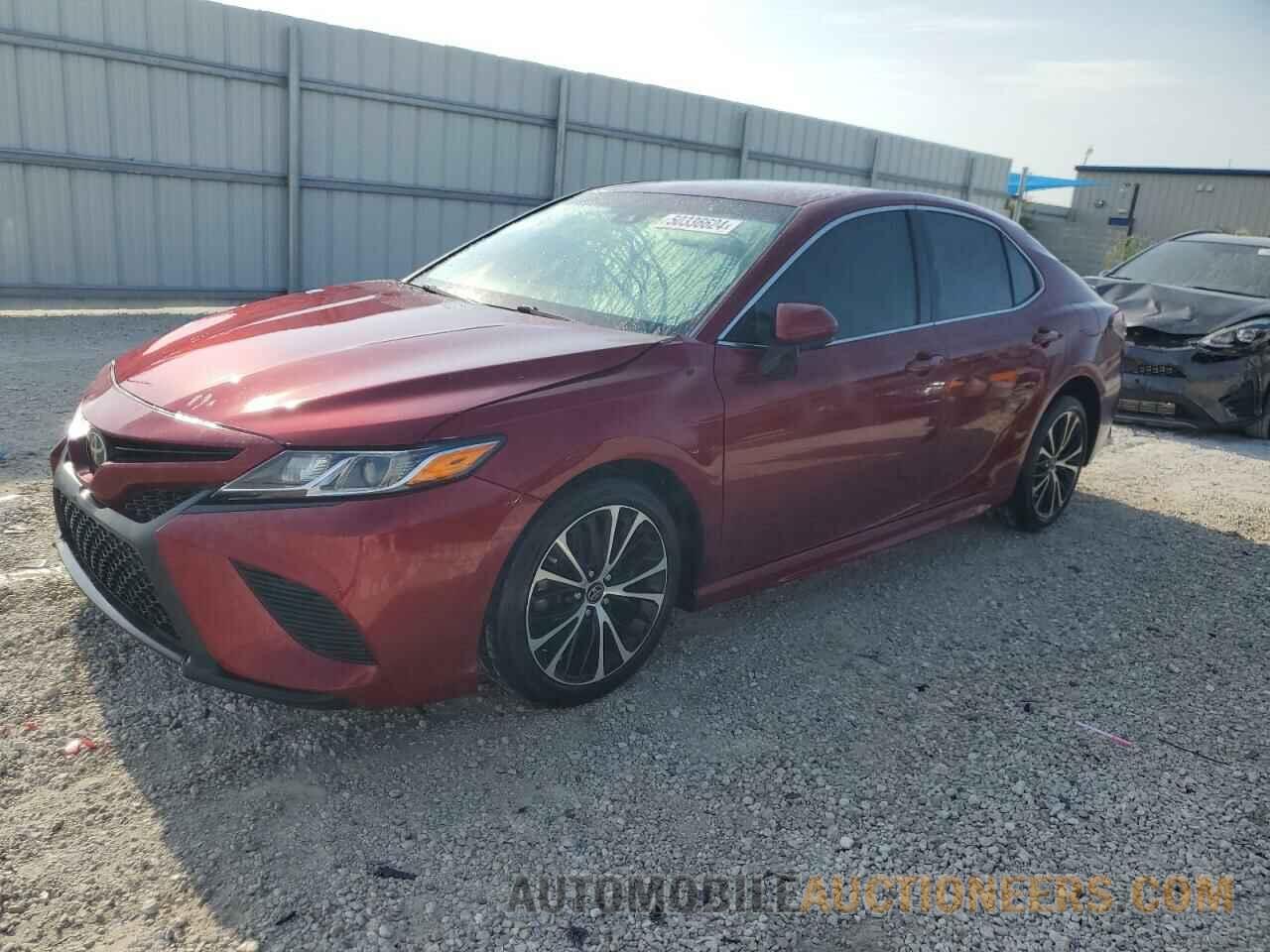 4T1B11HK3JU632790 TOYOTA CAMRY 2018