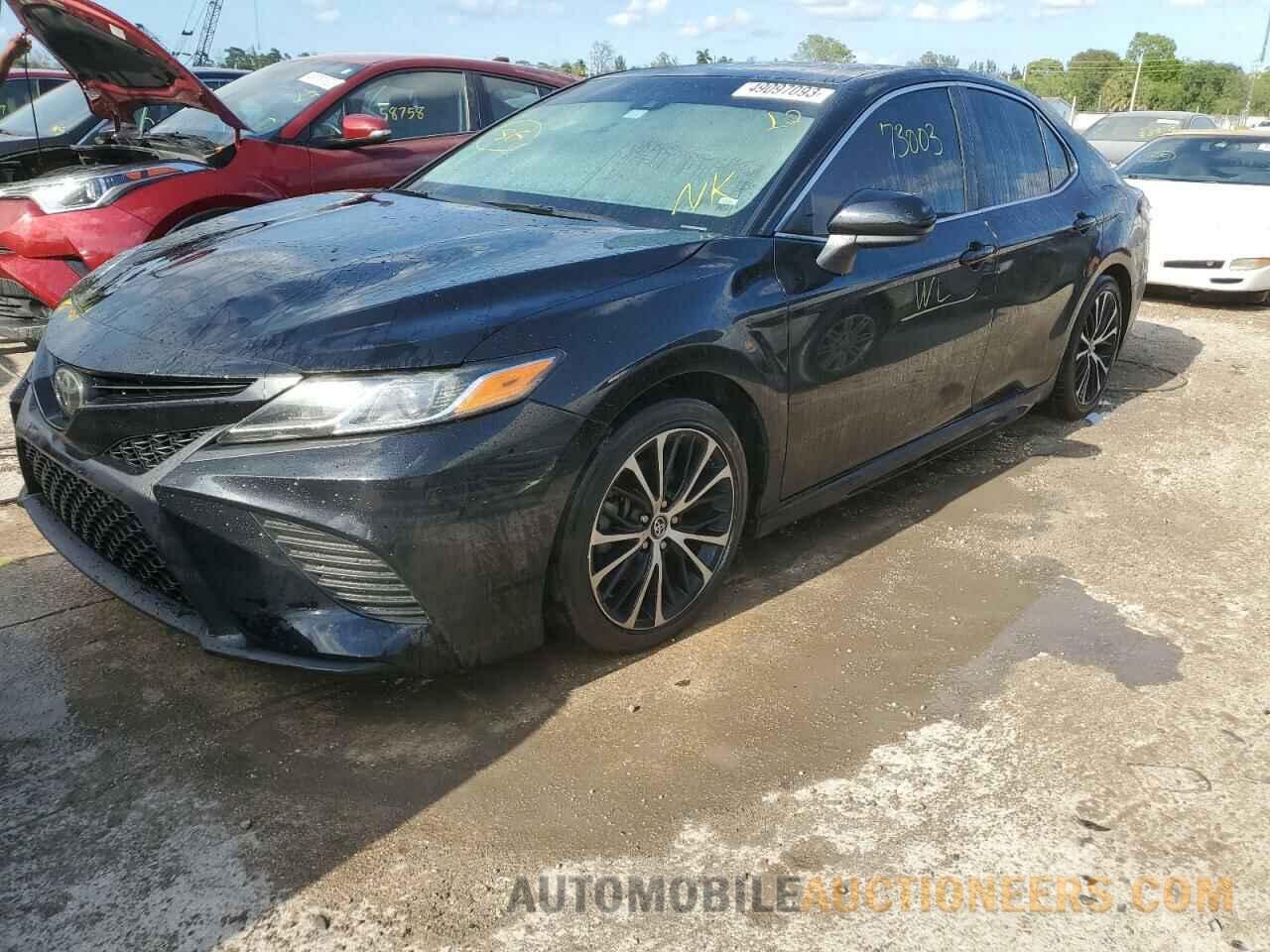 4T1B11HK3JU648634 TOYOTA CAMRY 2018