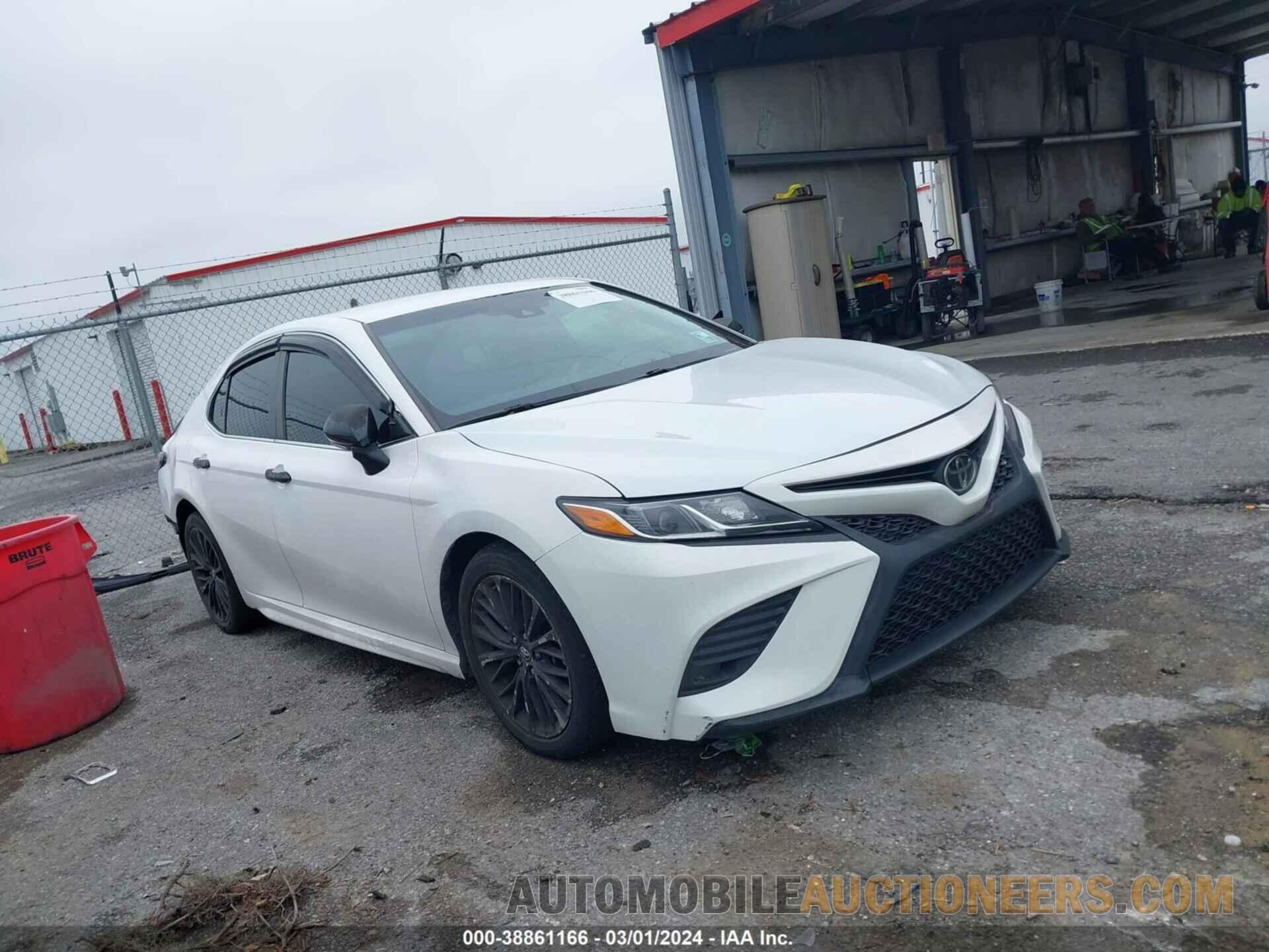 4T1B11HK3JU650089 TOYOTA CAMRY 2018