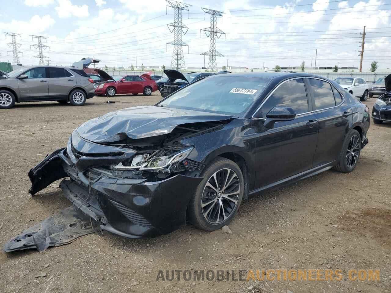 4T1B11HK3JU652263 TOYOTA CAMRY 2018