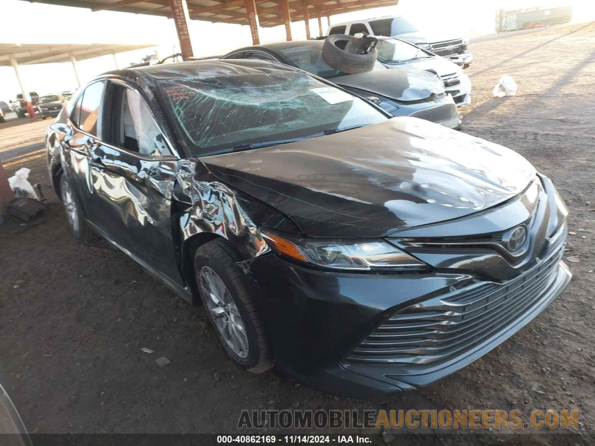 4T1B11HK3JU653154 TOYOTA CAMRY 2018