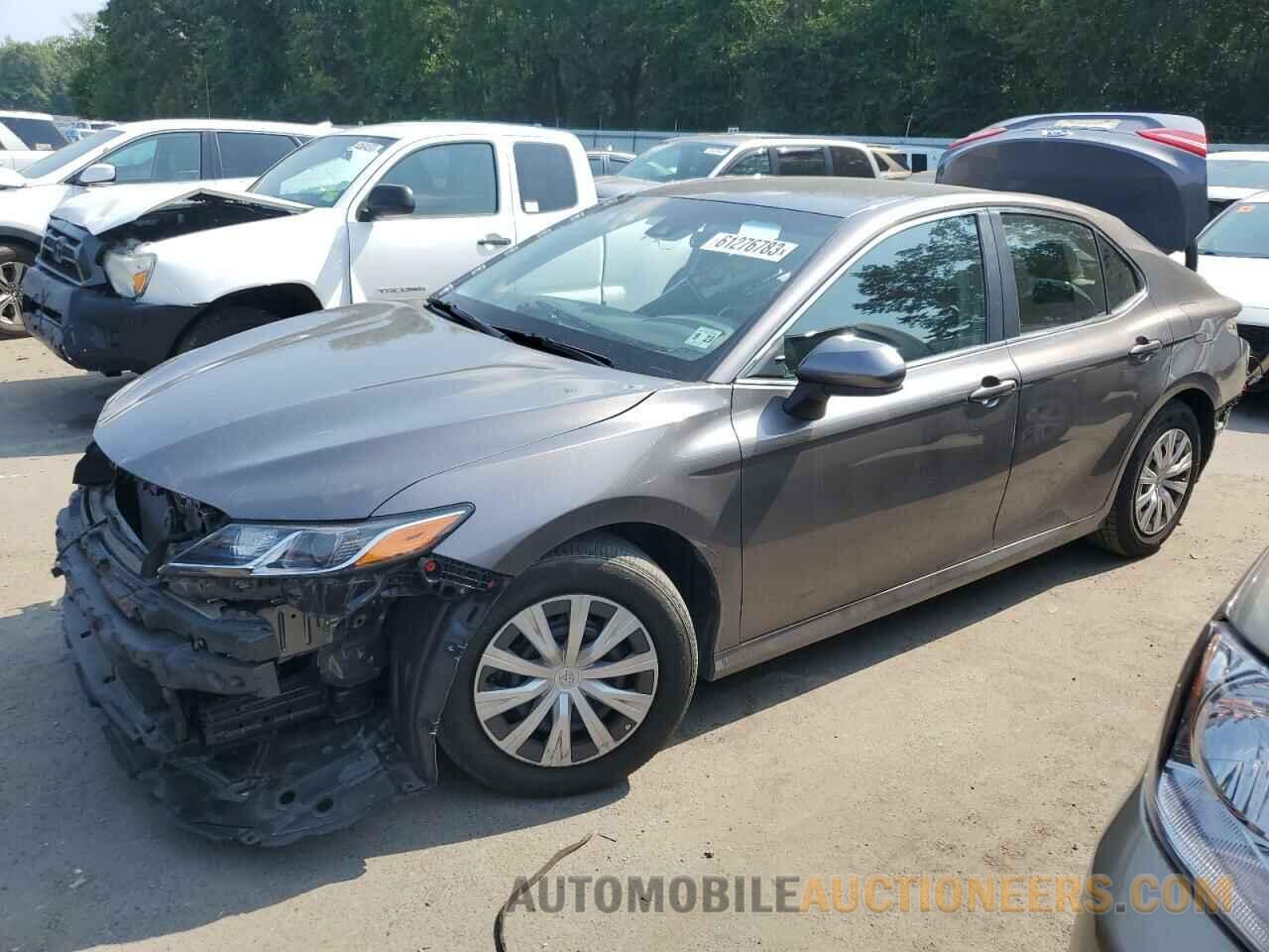 4T1B11HK3JU656278 TOYOTA CAMRY 2018