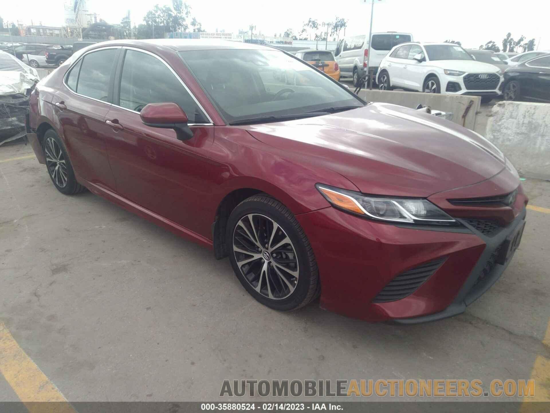 4T1B11HK3JU658175 TOYOTA CAMRY 2018