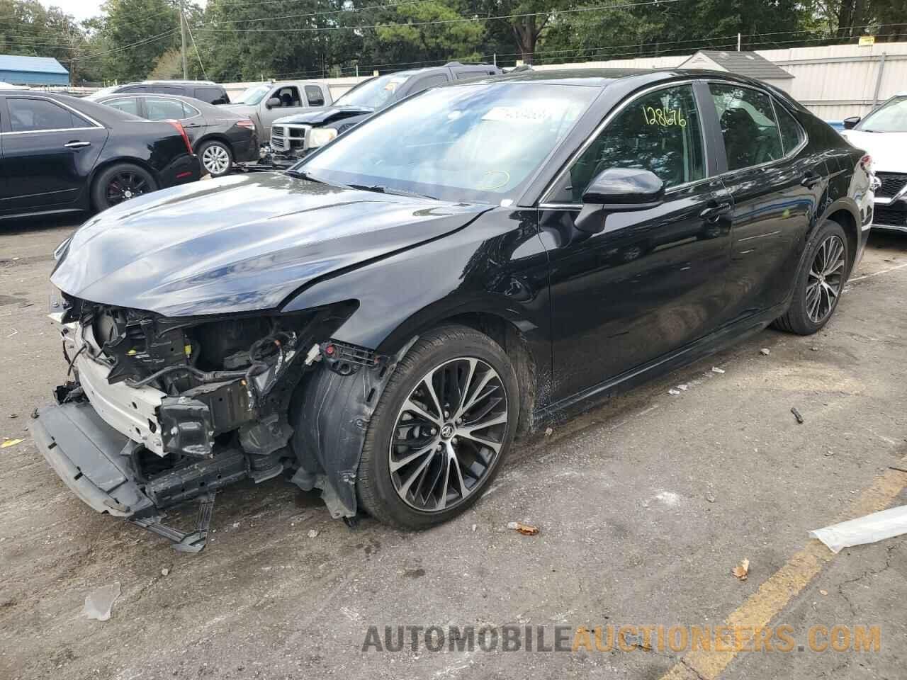 4T1B11HK3JU671931 TOYOTA CAMRY 2018