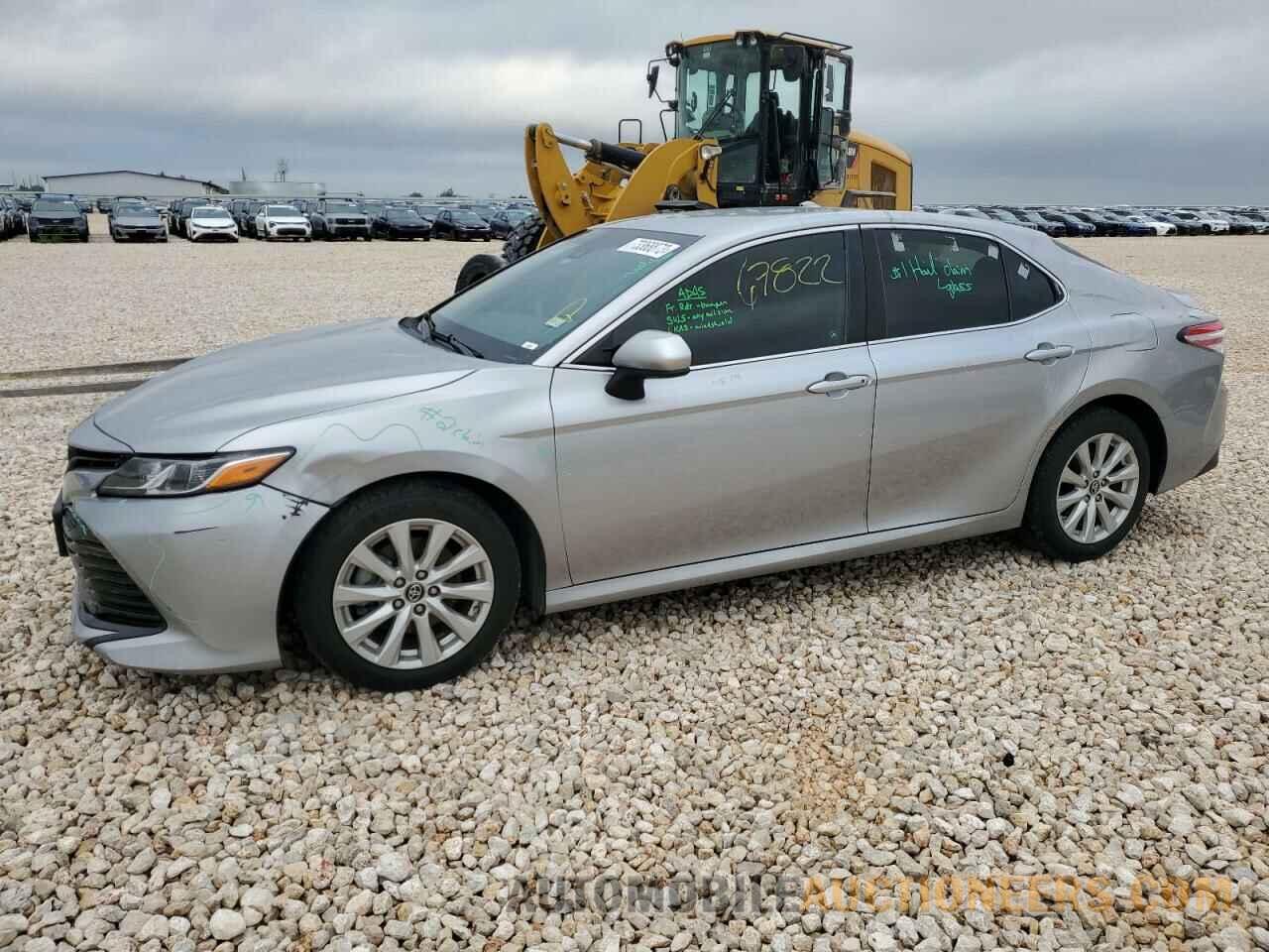 4T1B11HK3KU159703 TOYOTA CAMRY 2019