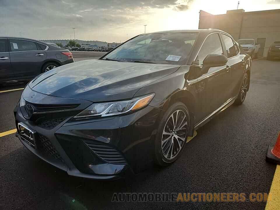 4T1B11HK3KU163718 Toyota Camry 2019