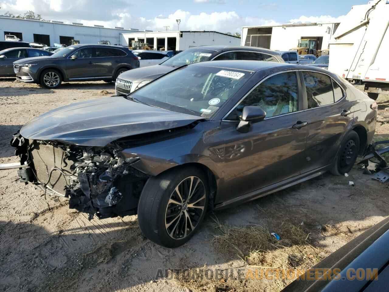 4T1B11HK3KU166179 TOYOTA CAMRY 2019