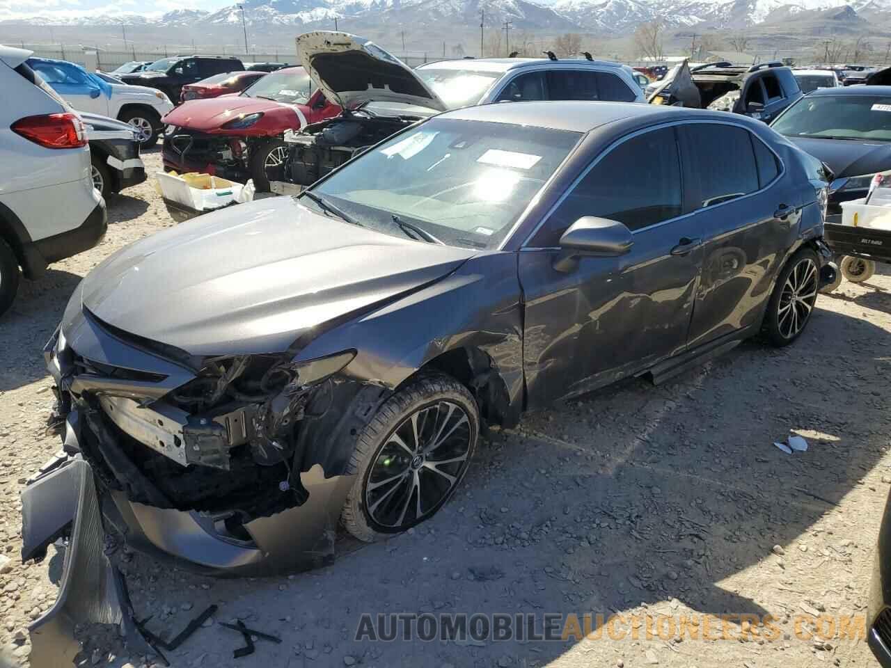 4T1B11HK3KU170569 TOYOTA CAMRY 2019