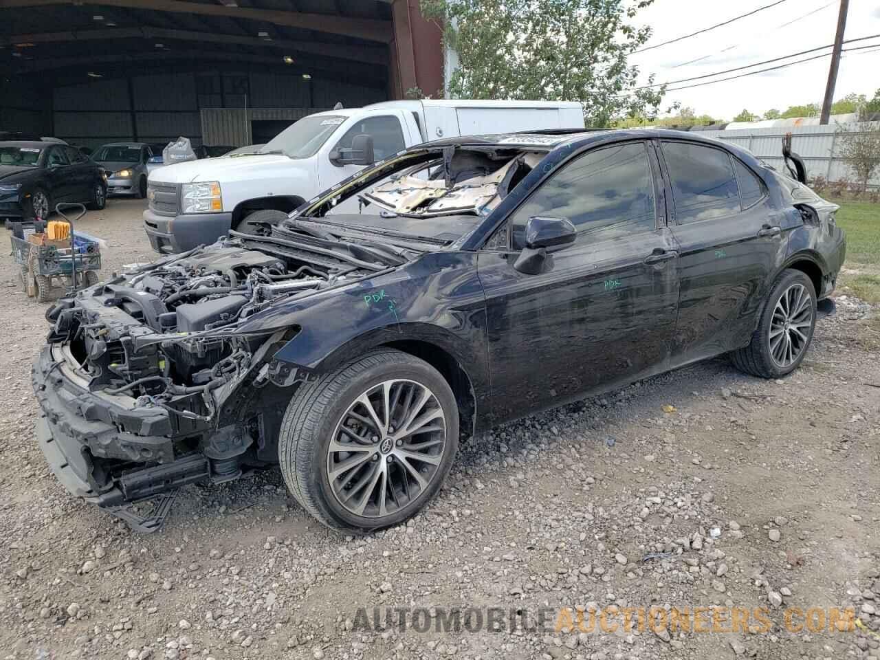 4T1B11HK3KU183158 TOYOTA CAMRY 2019