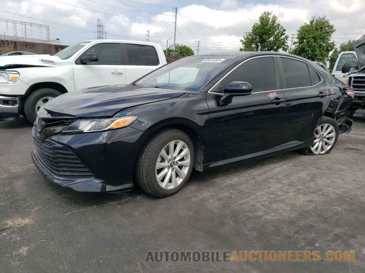 4T1B11HK3KU204476 TOYOTA CAMRY 2019