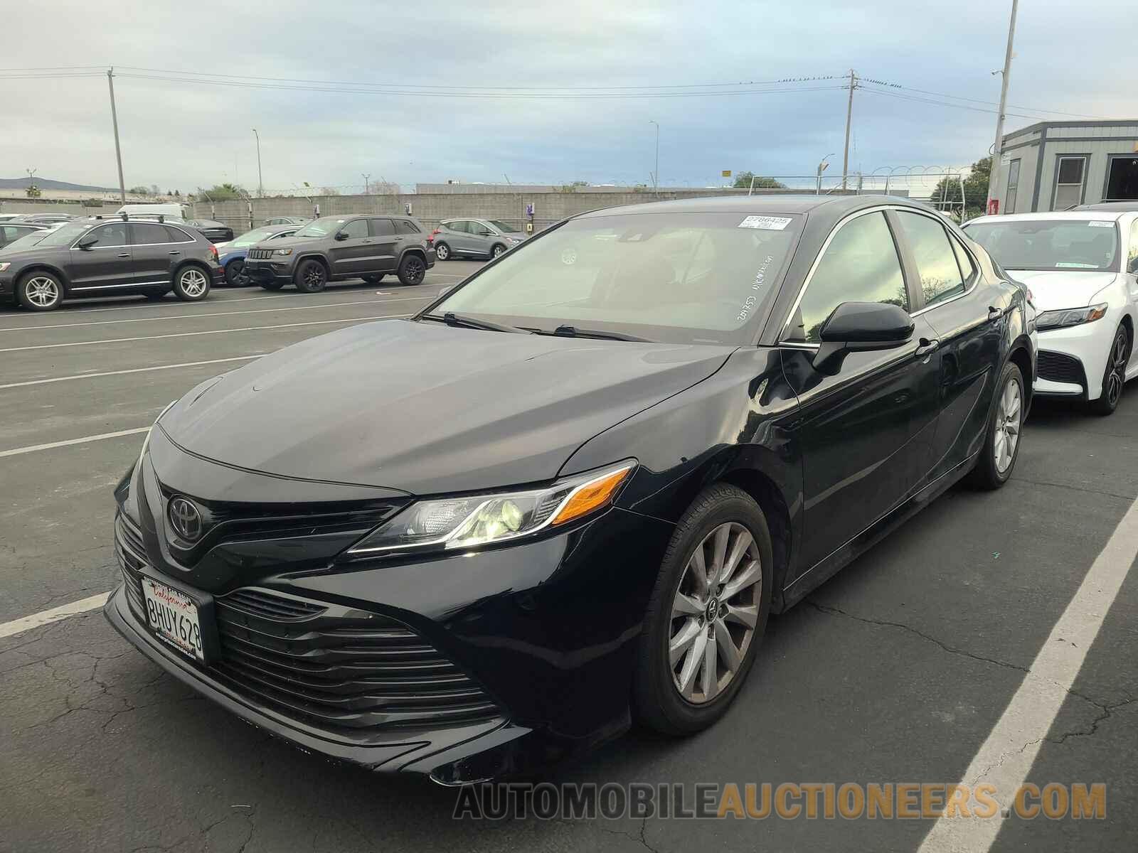 4T1B11HK3KU204753 Toyota Camry 2019