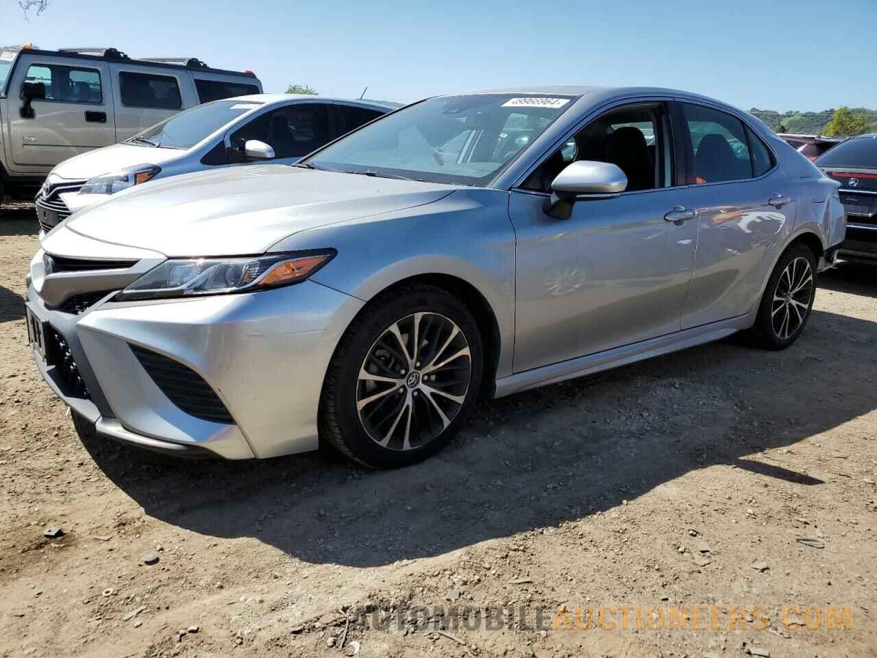 4T1B11HK3KU209192 TOYOTA CAMRY 2019