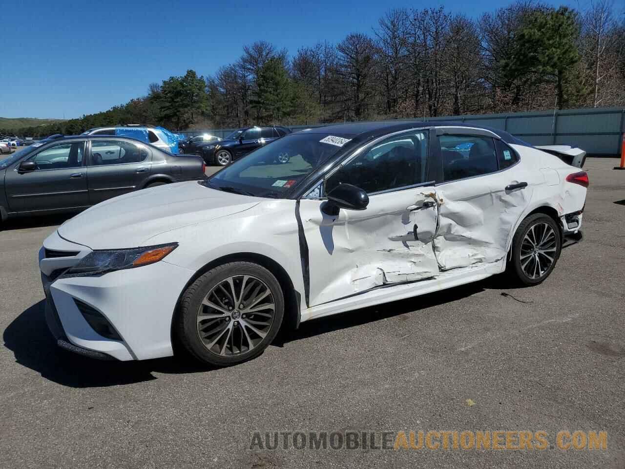 4T1B11HK3KU213971 TOYOTA CAMRY 2019