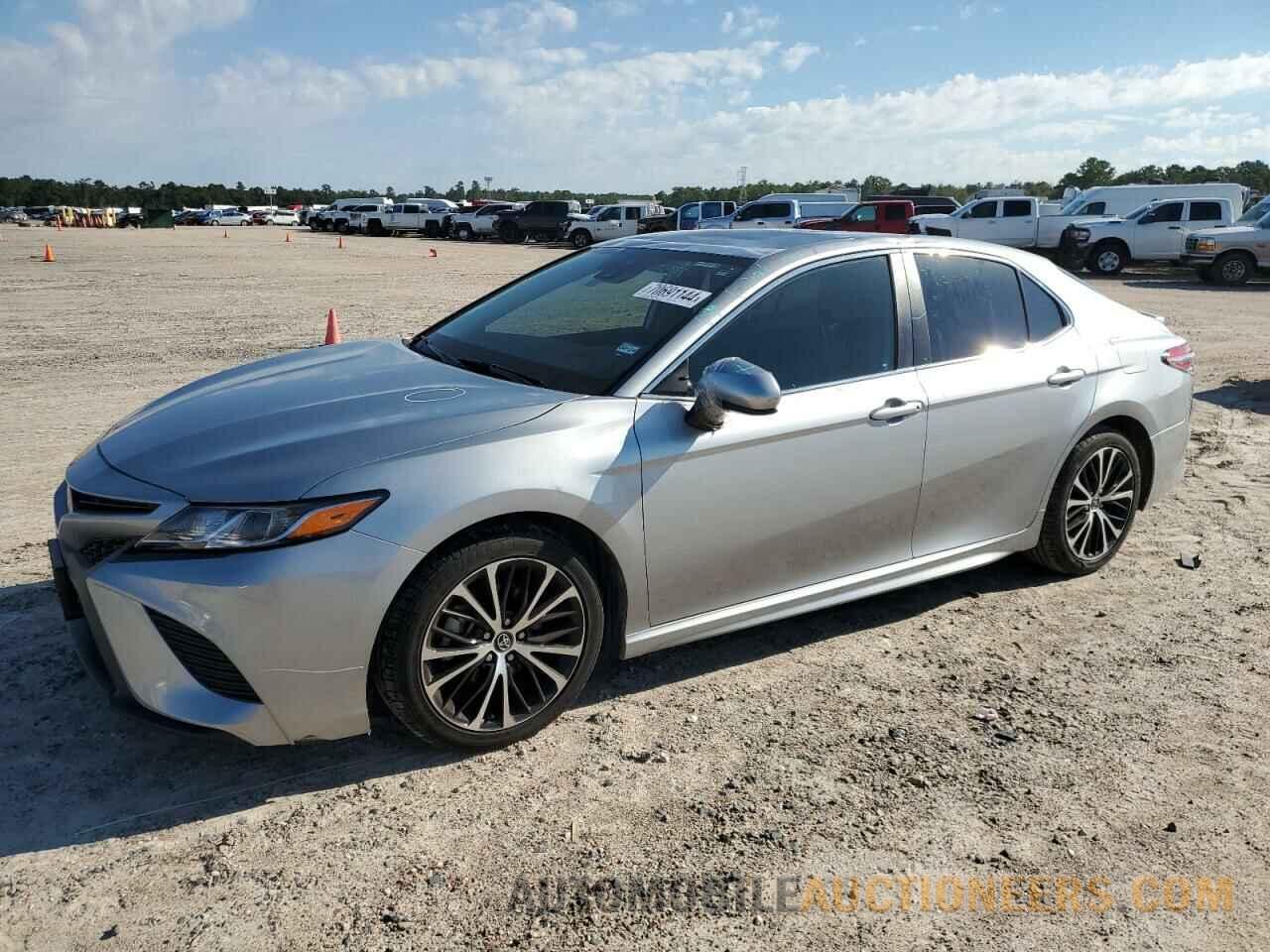 4T1B11HK3KU220063 TOYOTA CAMRY 2019