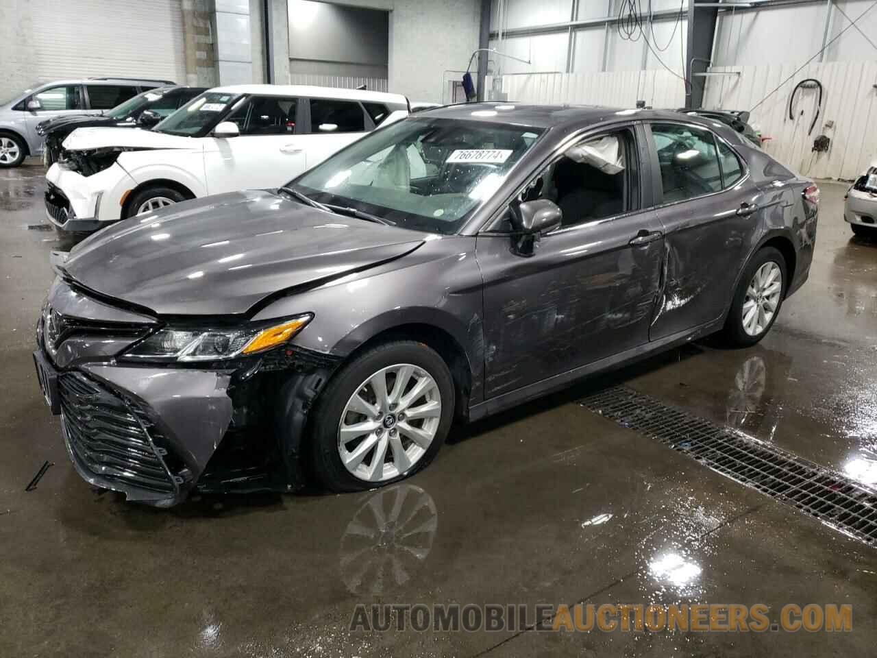 4T1B11HK3KU225604 TOYOTA CAMRY 2019