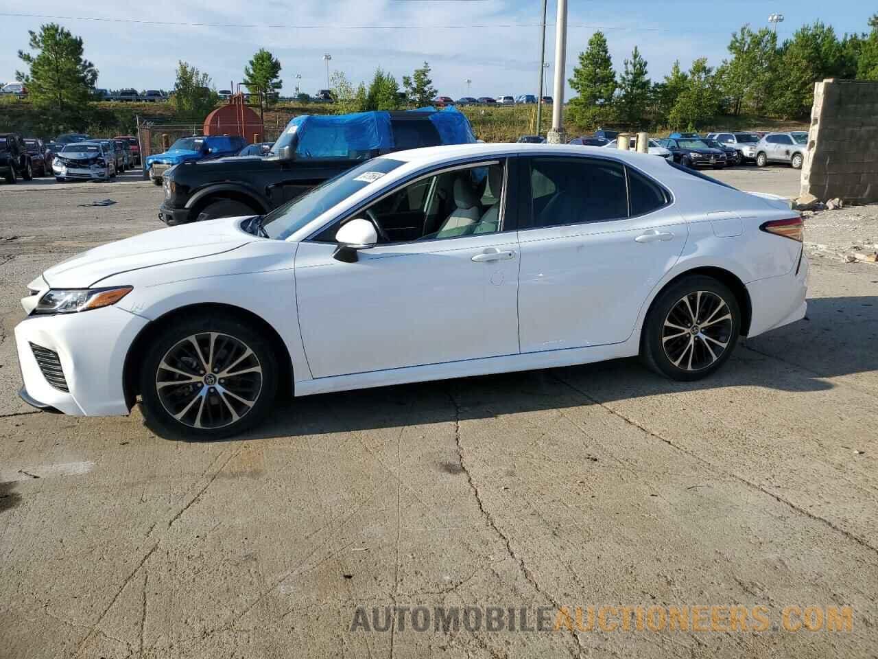 4T1B11HK3KU231872 TOYOTA CAMRY 2019