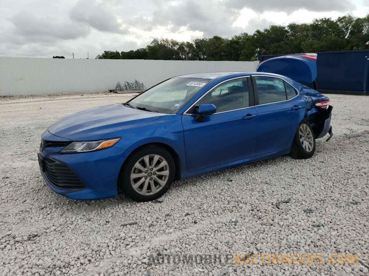 4T1B11HK3KU237073 TOYOTA CAMRY 2019