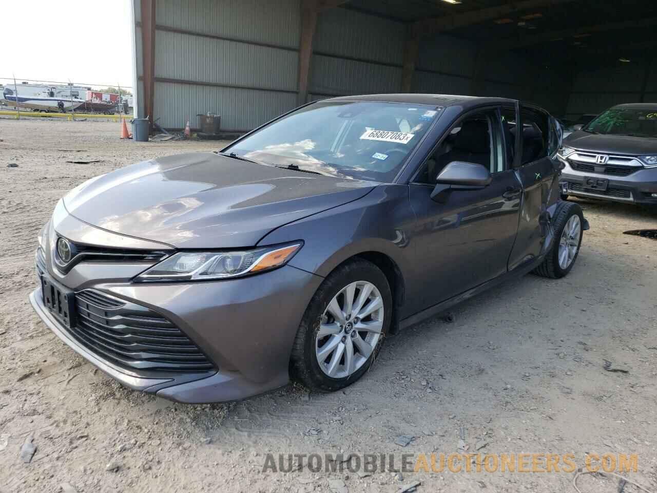 4T1B11HK3KU241561 TOYOTA CAMRY 2019