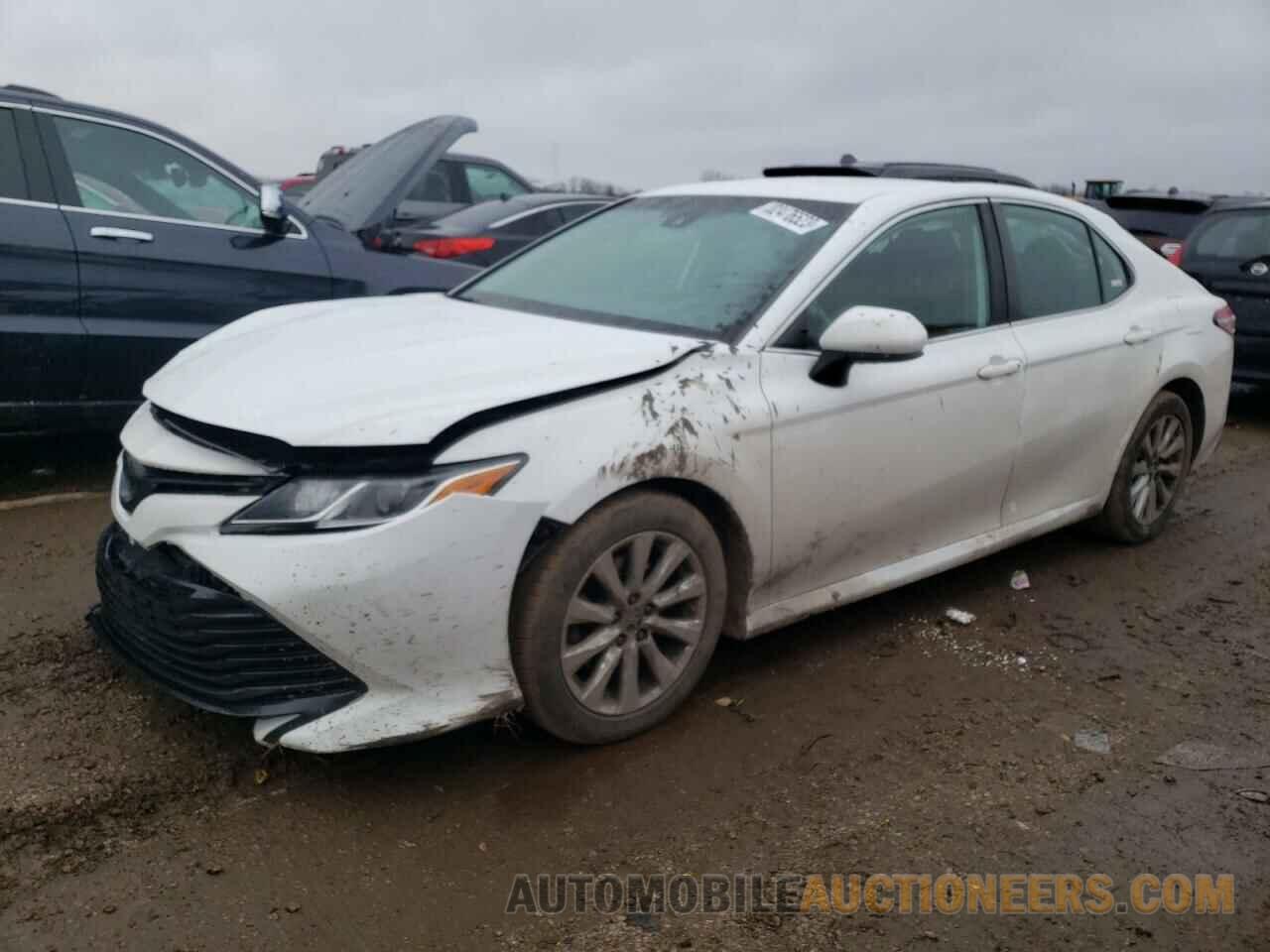 4T1B11HK3KU242919 TOYOTA CAMRY 2019