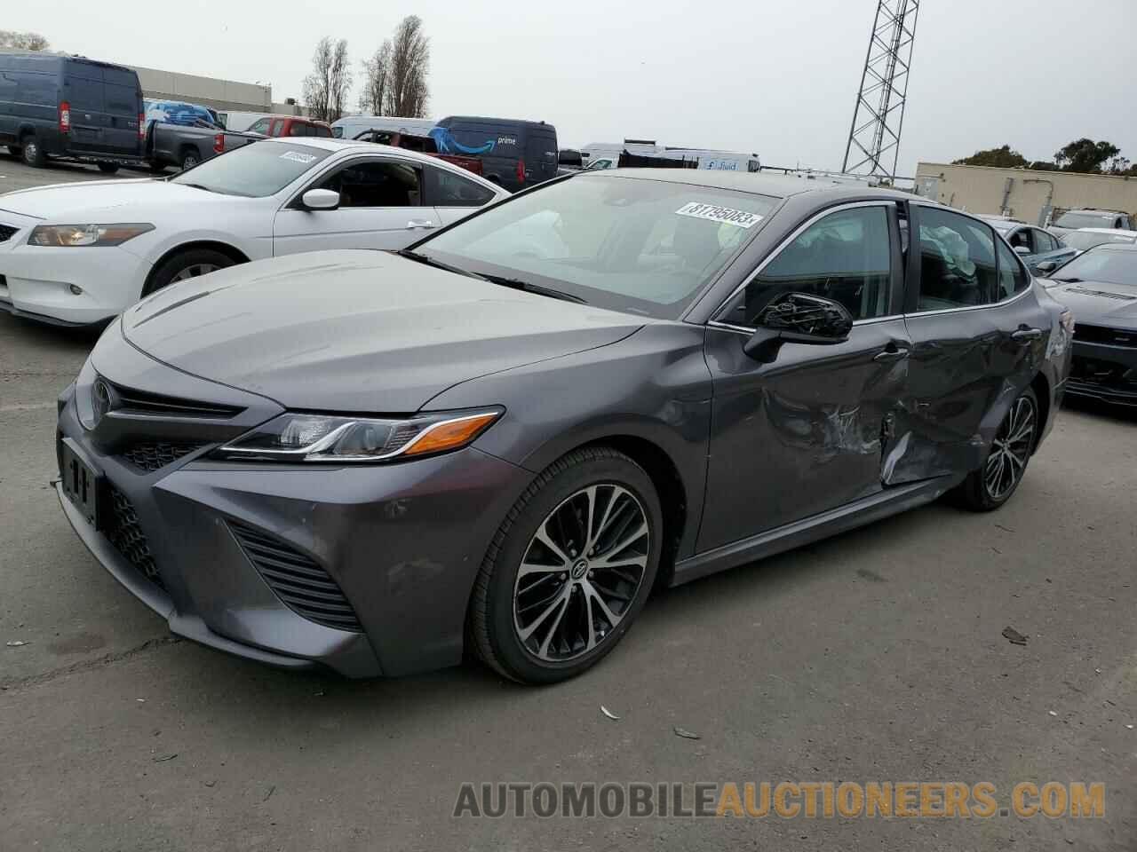 4T1B11HK3KU244685 TOYOTA CAMRY 2019