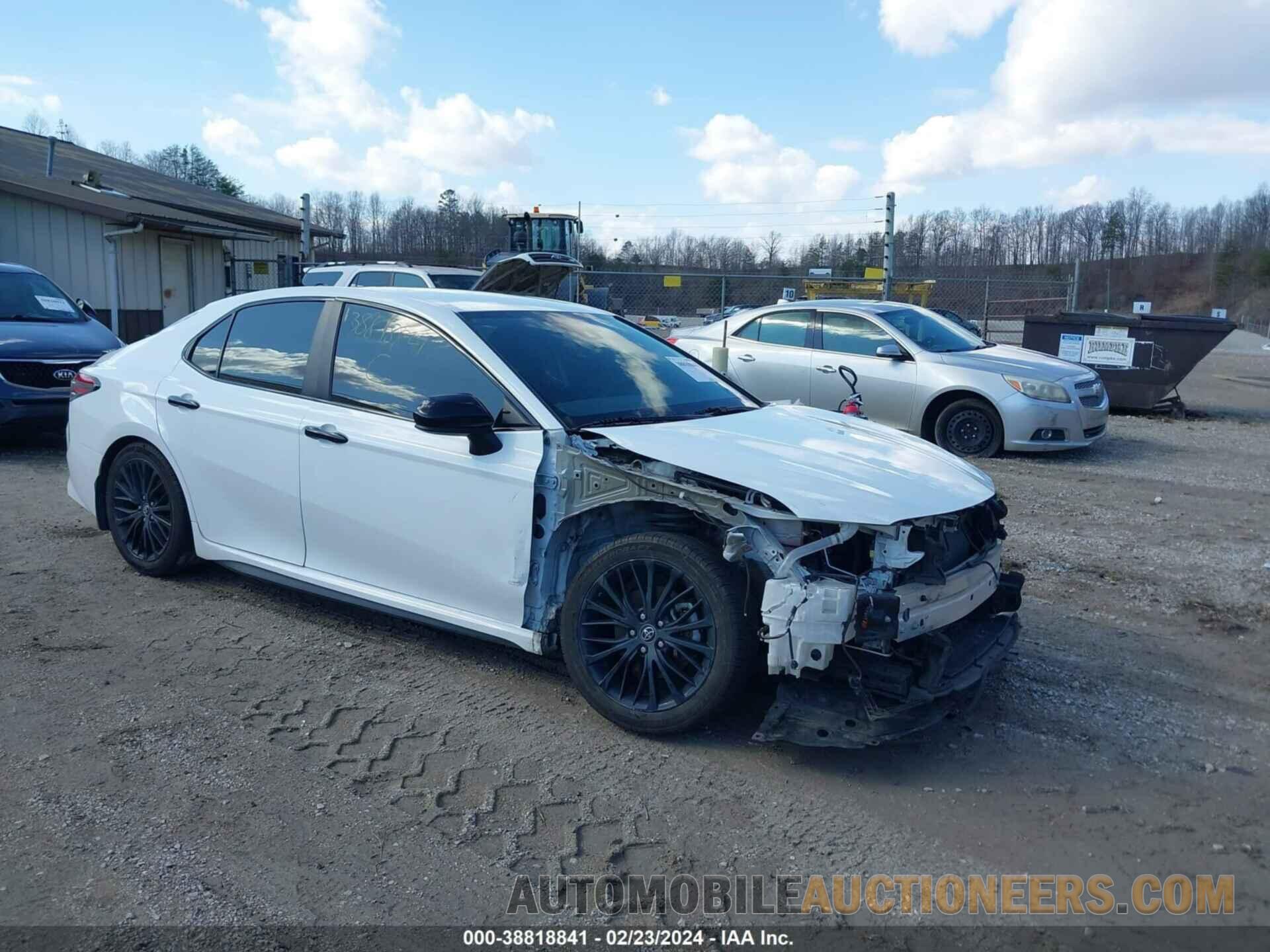 4T1B11HK3KU252513 TOYOTA CAMRY 2019