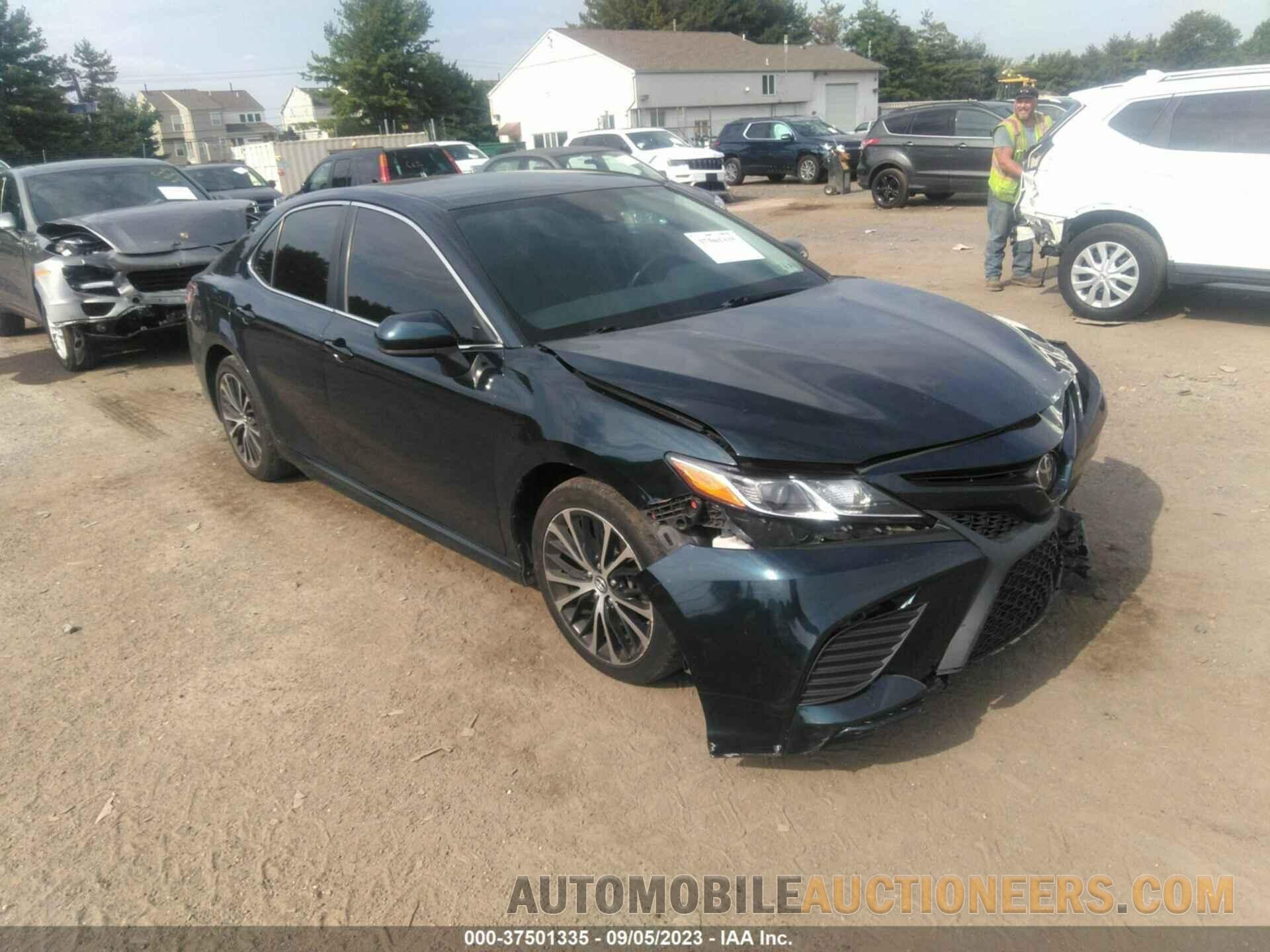 4T1B11HK3KU269120 TOYOTA CAMRY 2019