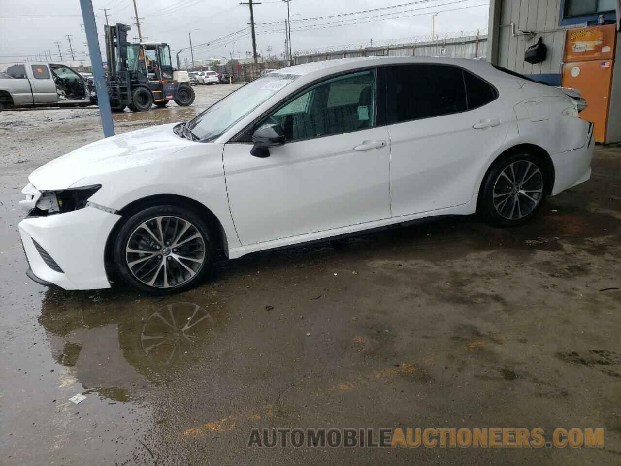 4T1B11HK3KU273054 TOYOTA CAMRY 2019