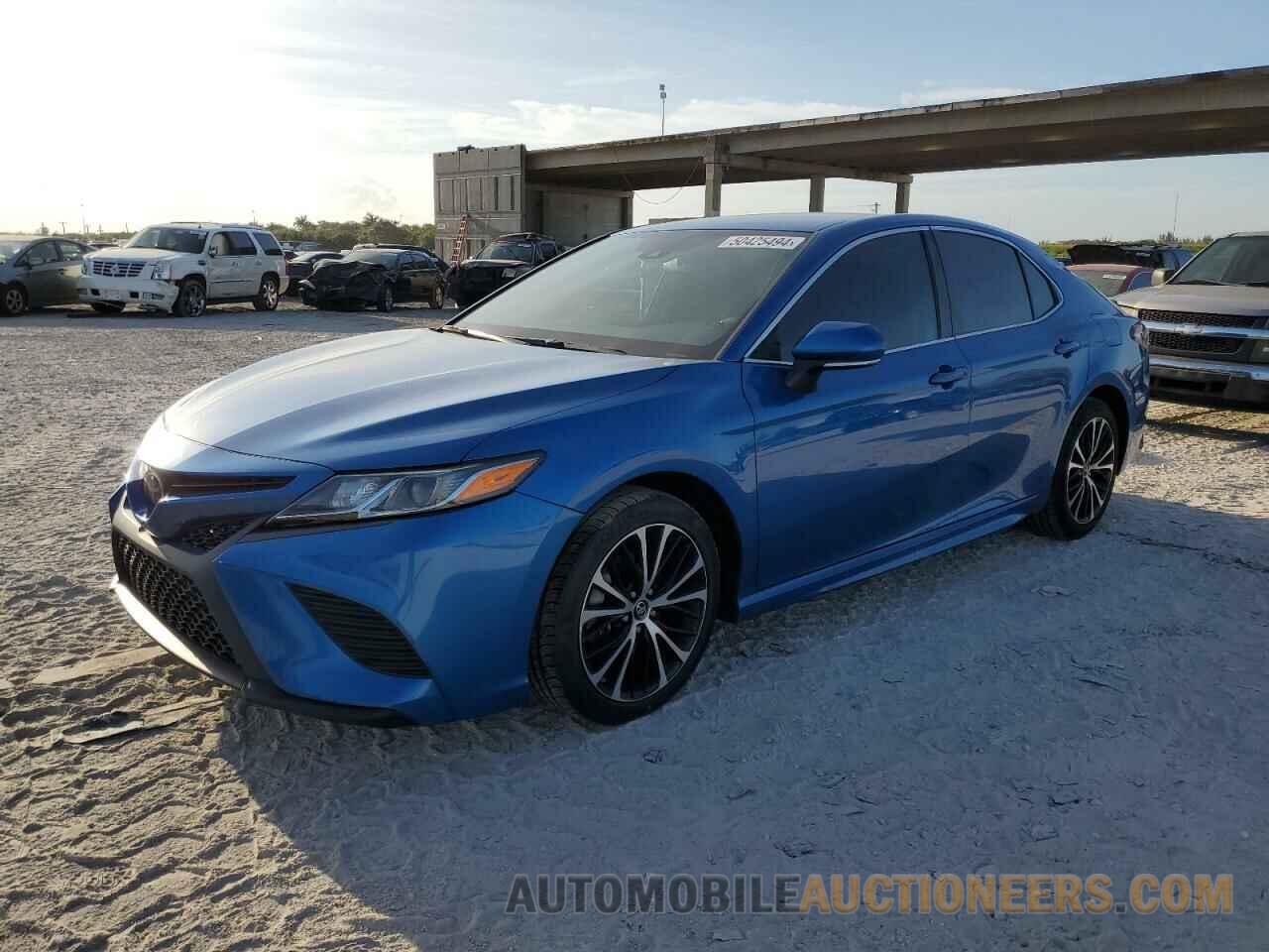 4T1B11HK3KU274527 TOYOTA CAMRY 2019