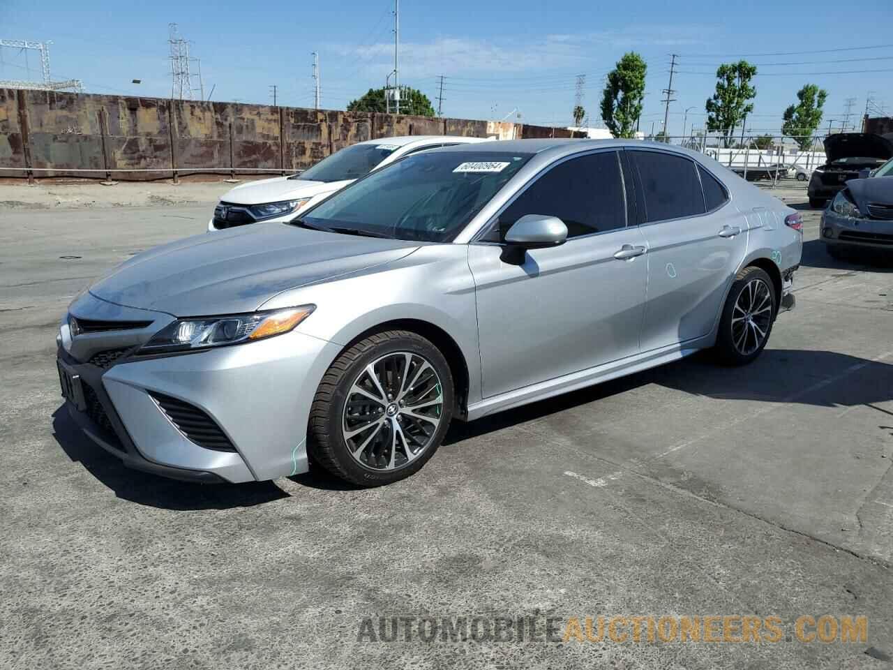 4T1B11HK3KU279002 TOYOTA CAMRY 2019