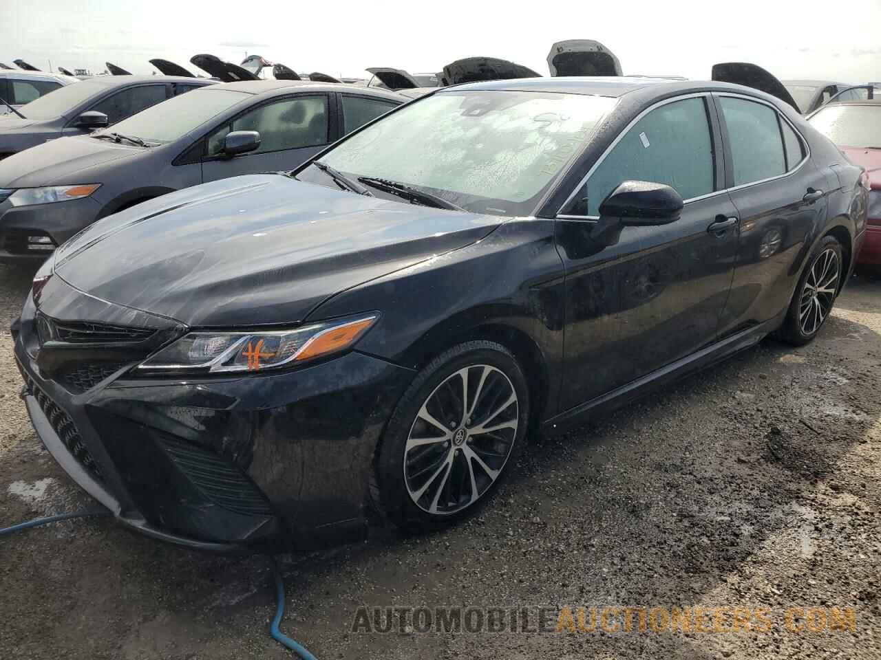 4T1B11HK3KU281140 TOYOTA CAMRY 2019