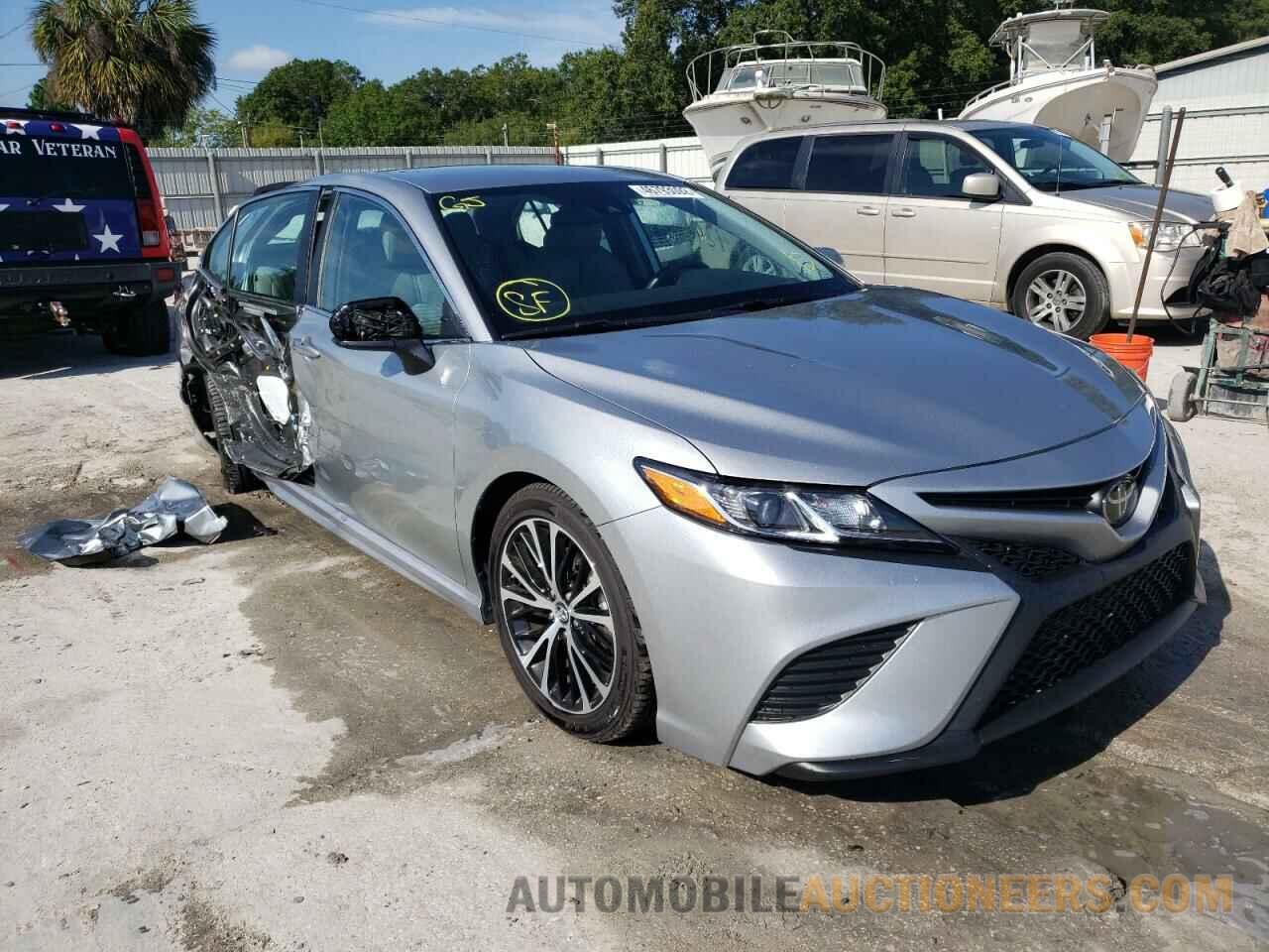 4T1B11HK3KU283096 TOYOTA CAMRY 2019