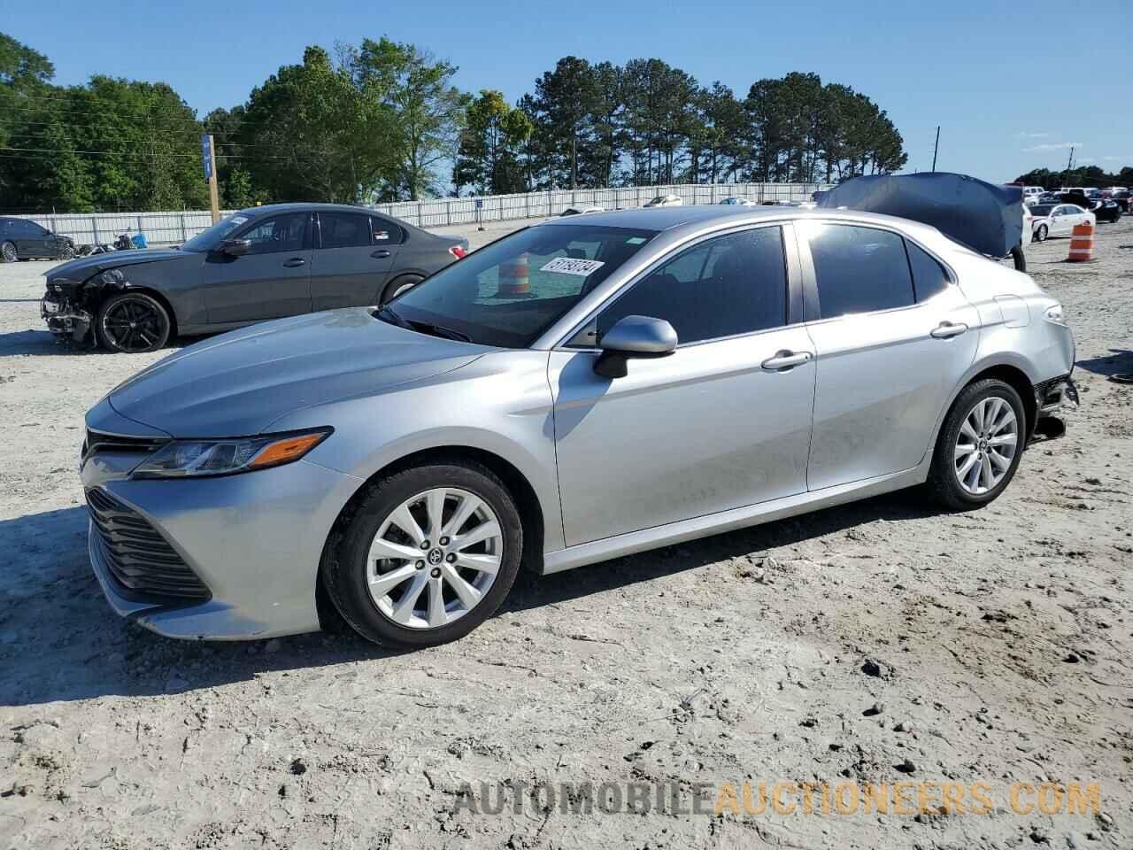 4T1B11HK3KU285429 TOYOTA CAMRY 2019