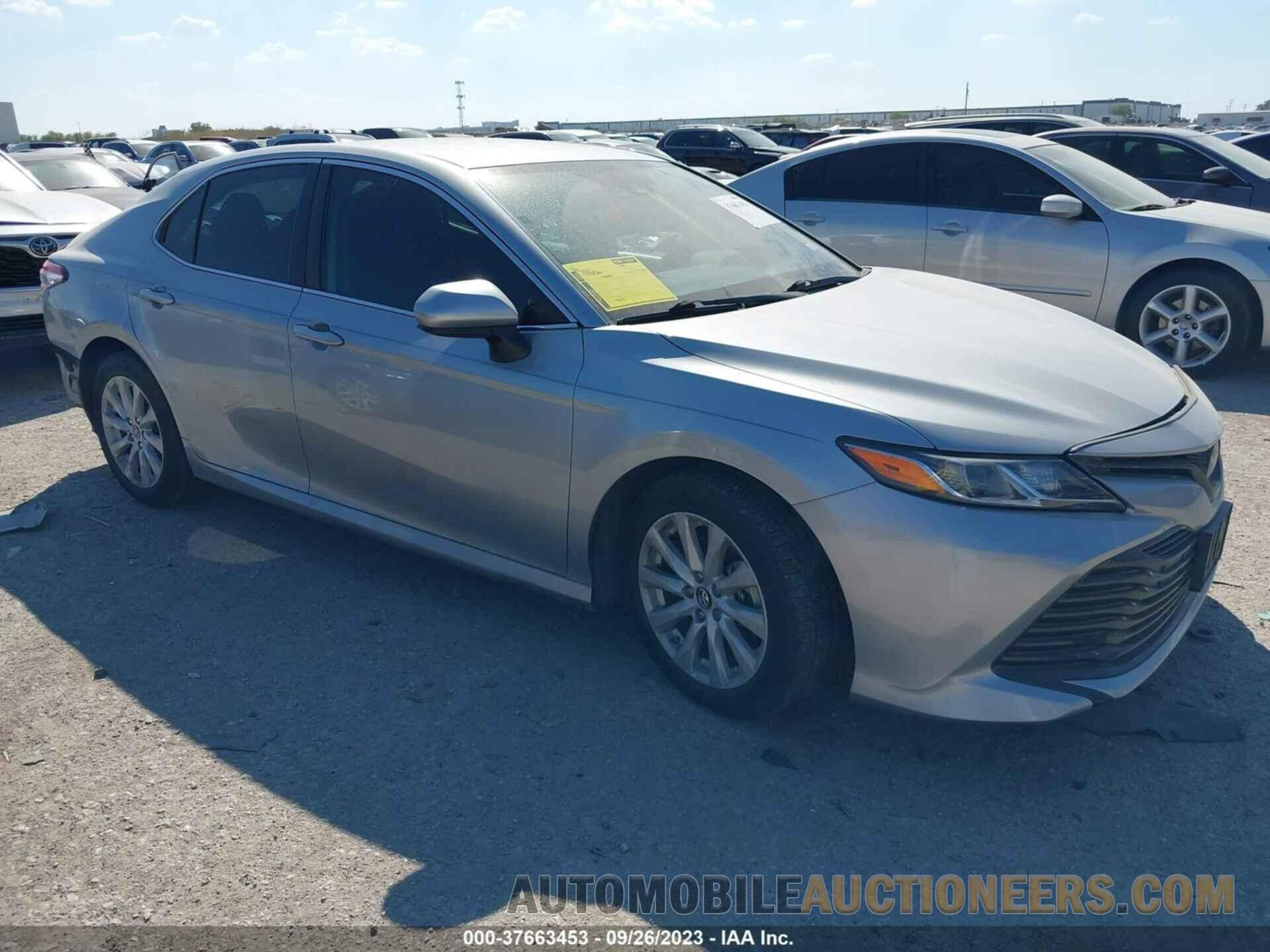 4T1B11HK3KU286158 TOYOTA CAMRY 2019