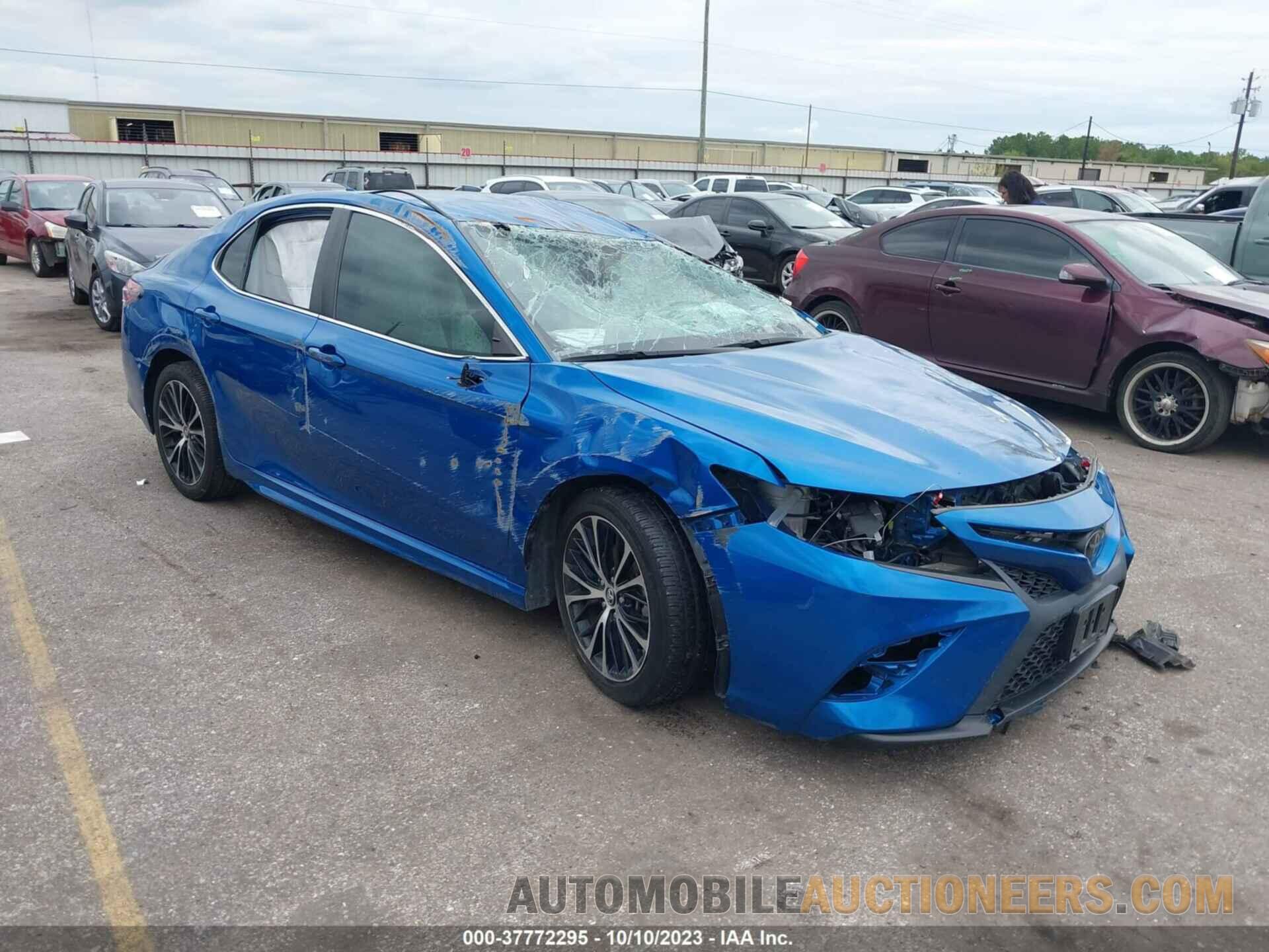 4T1B11HK3KU288962 TOYOTA CAMRY 2019