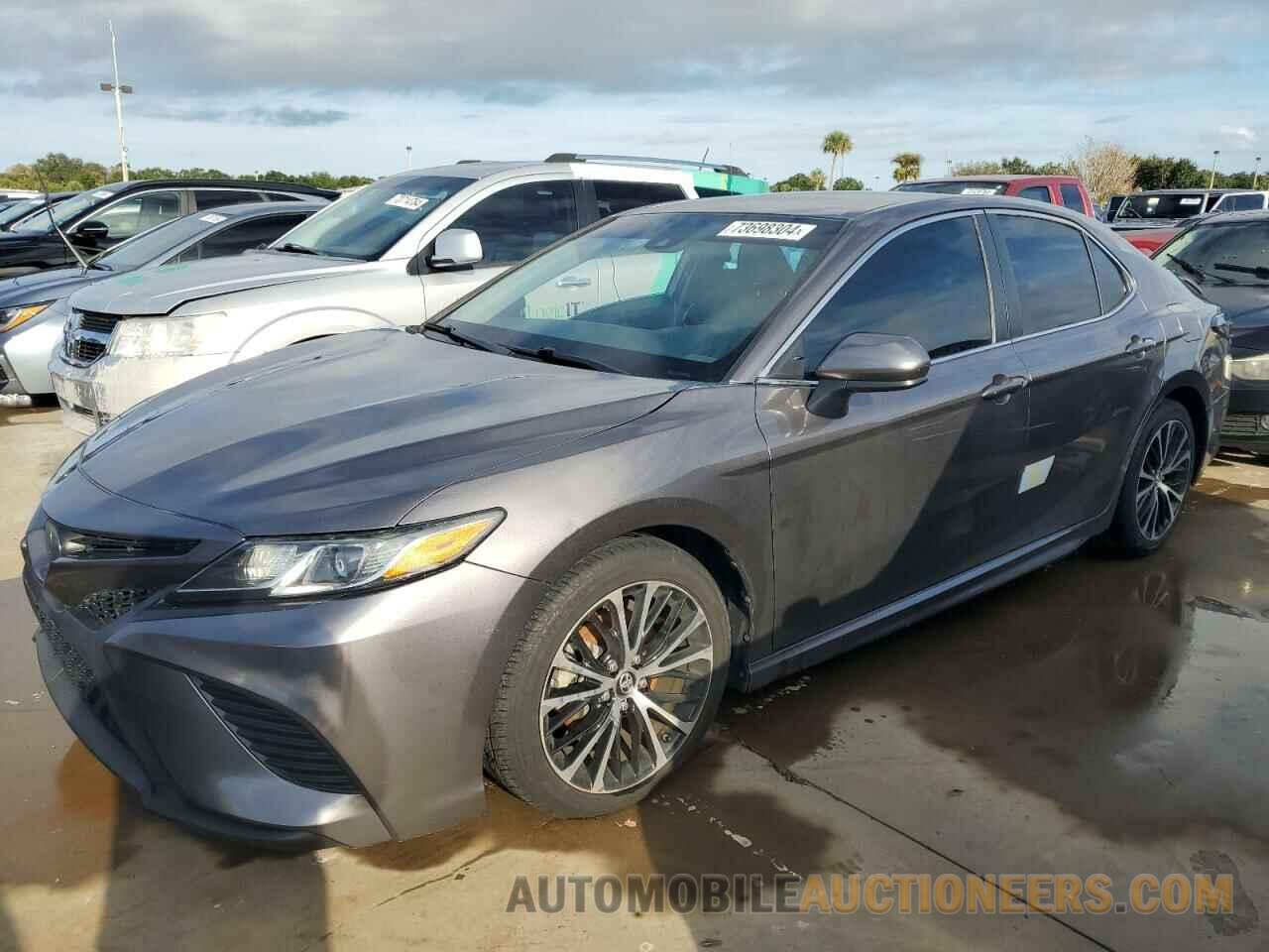 4T1B11HK3KU679125 TOYOTA CAMRY 2019