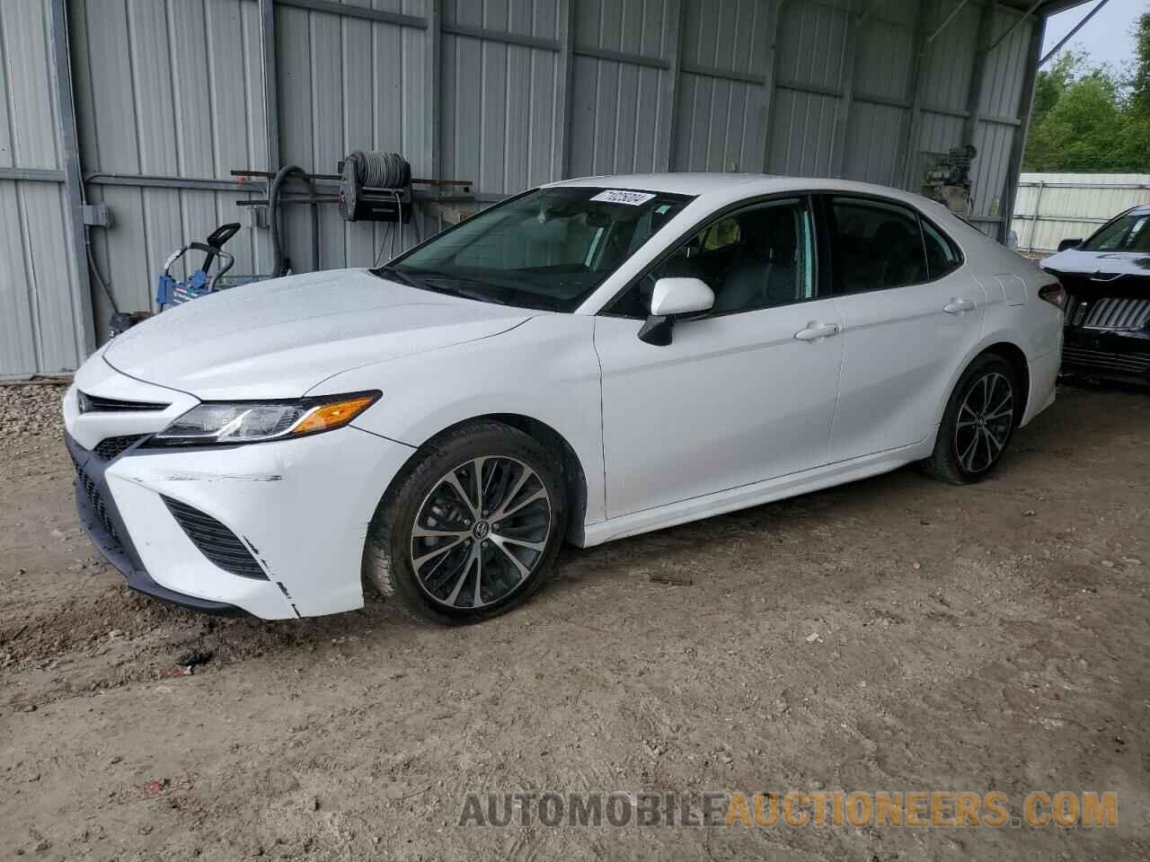 4T1B11HK3KU681831 TOYOTA CAMRY 2019