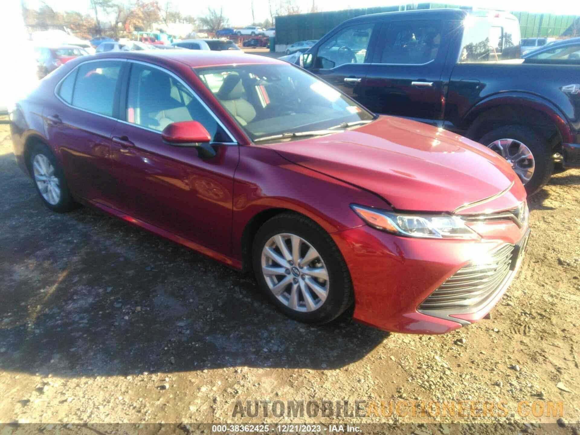 4T1B11HK3KU682462 TOYOTA CAMRY 2019