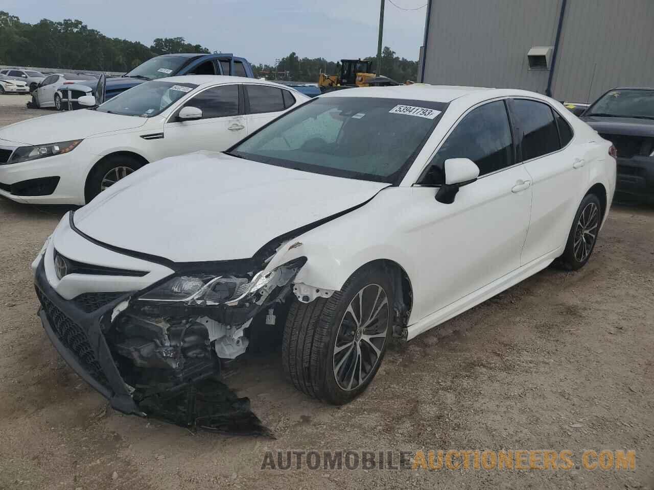 4T1B11HK3KU687063 TOYOTA CAMRY 2019