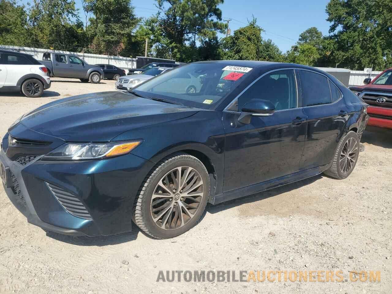 4T1B11HK3KU687239 TOYOTA CAMRY 2019